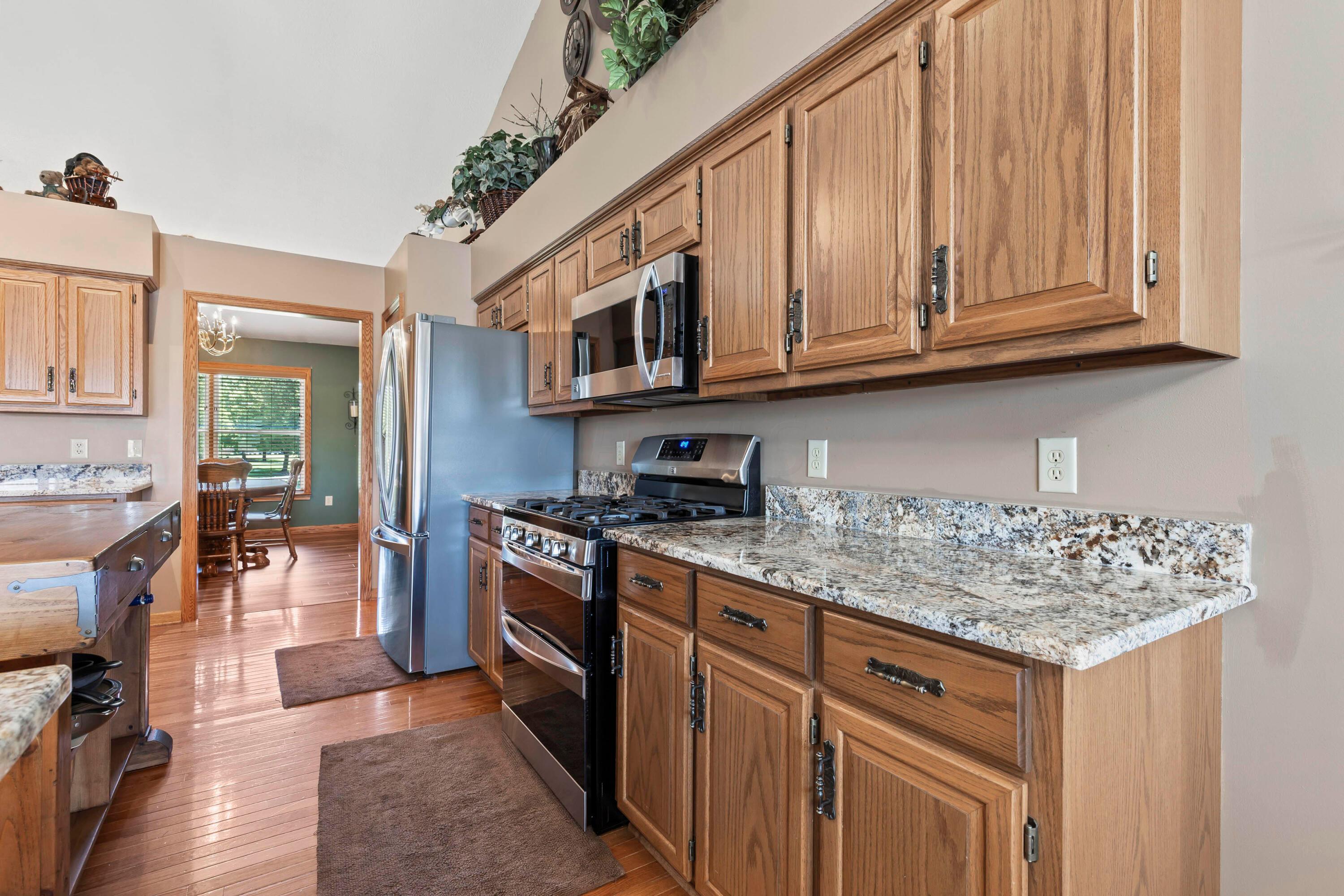 25 Waters Edge Drive