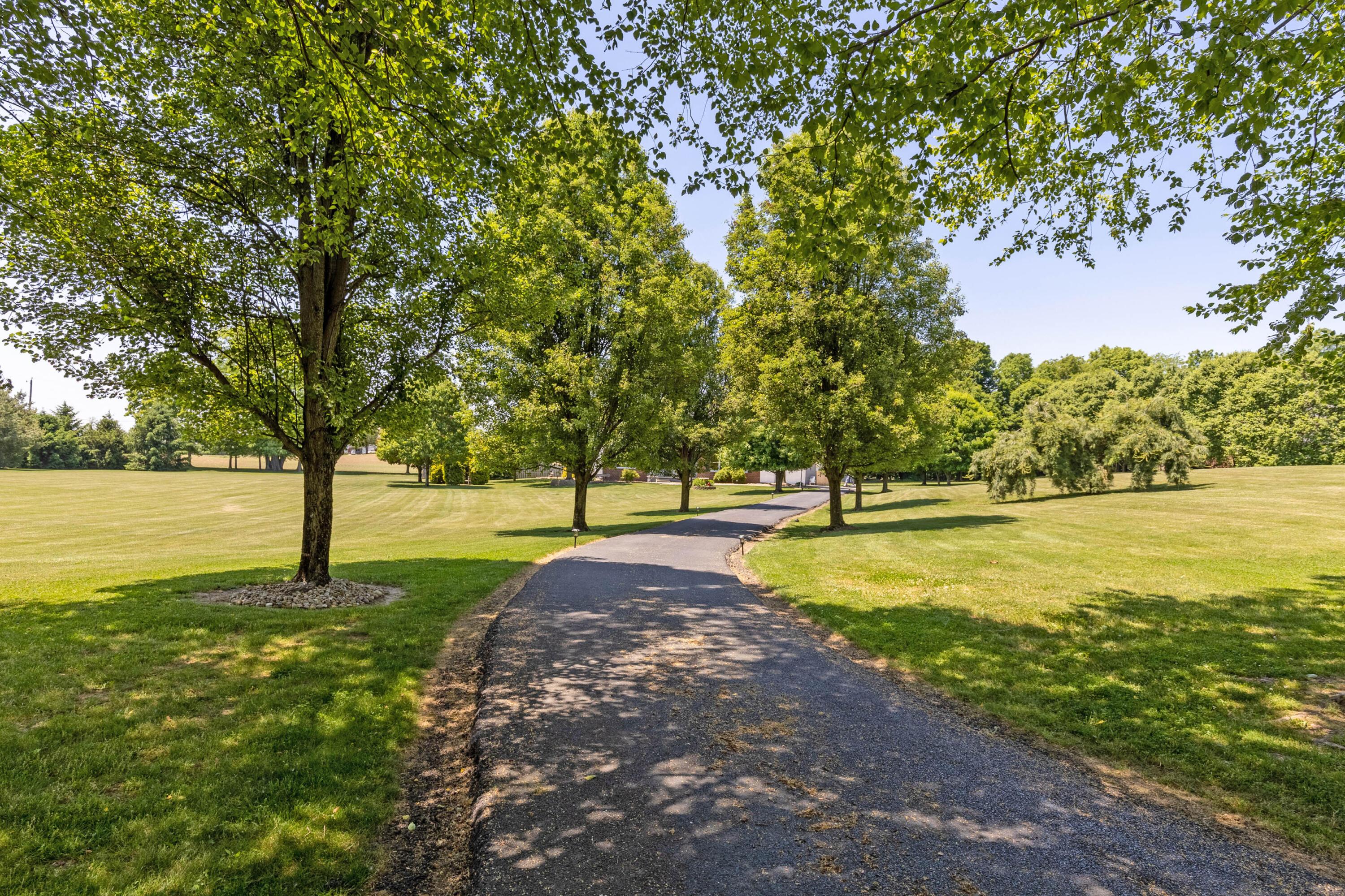 25 Waters Edge Drive