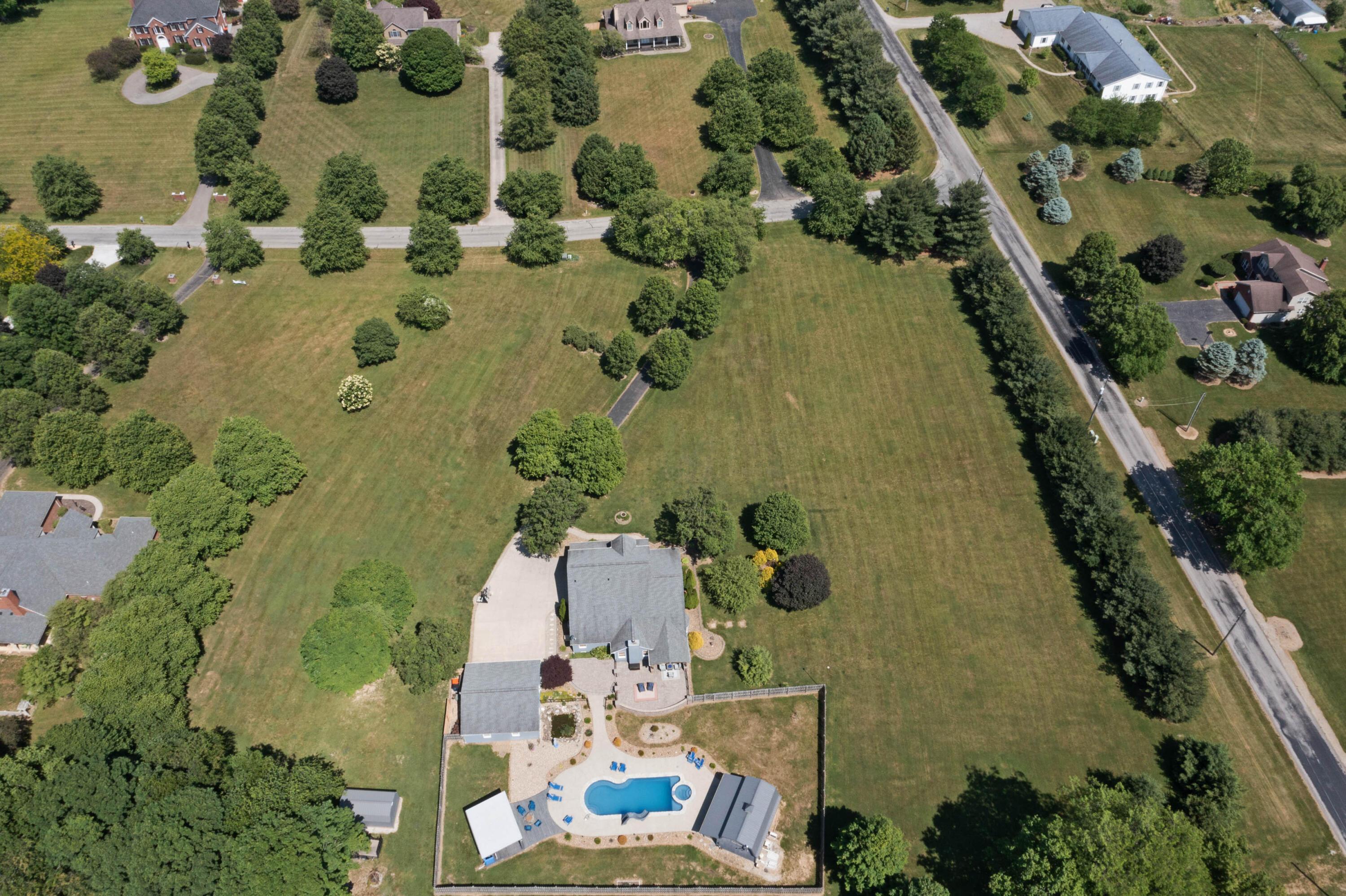 25 Waters Edge Drive