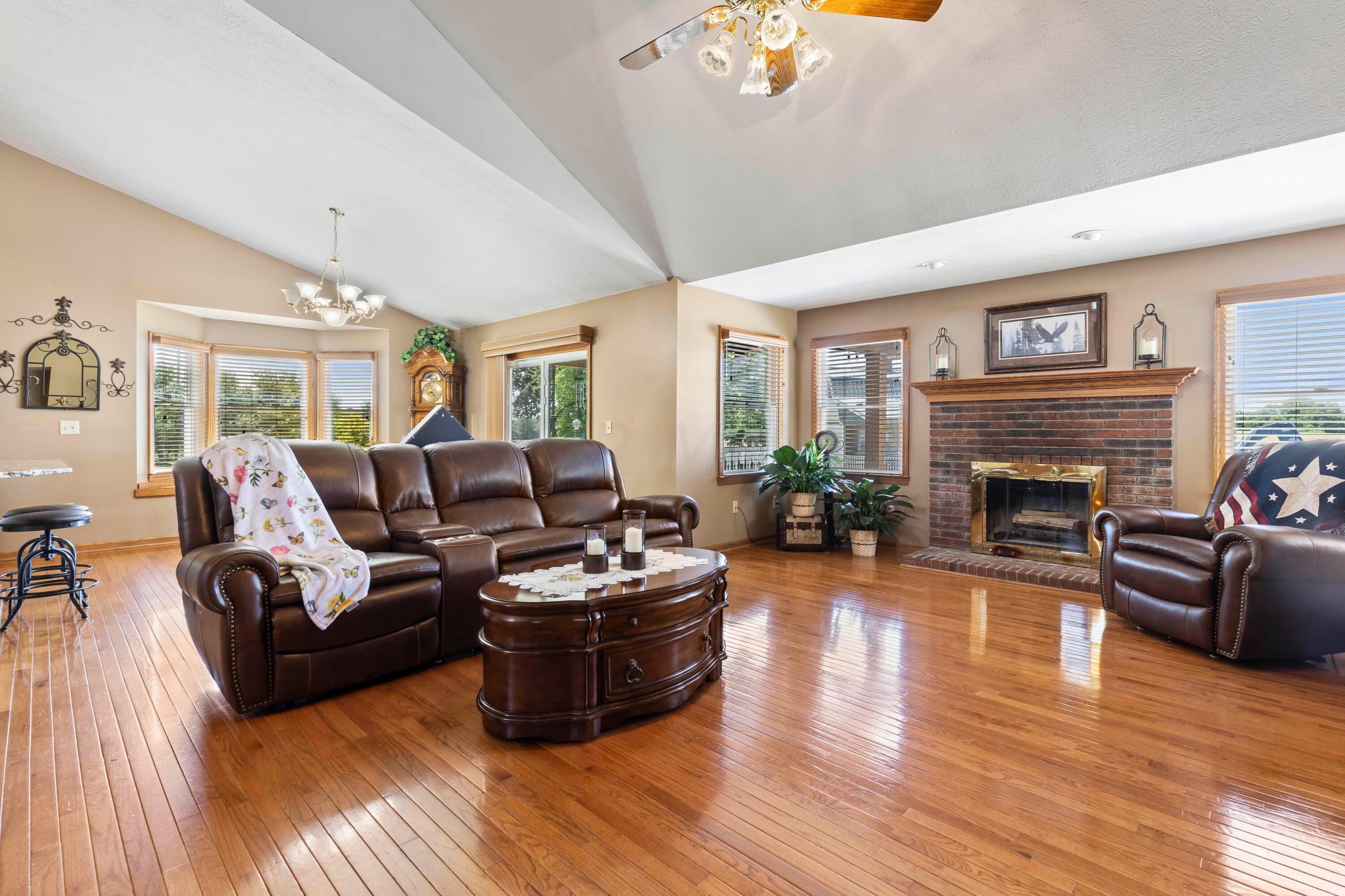 25 Waters Edge Drive