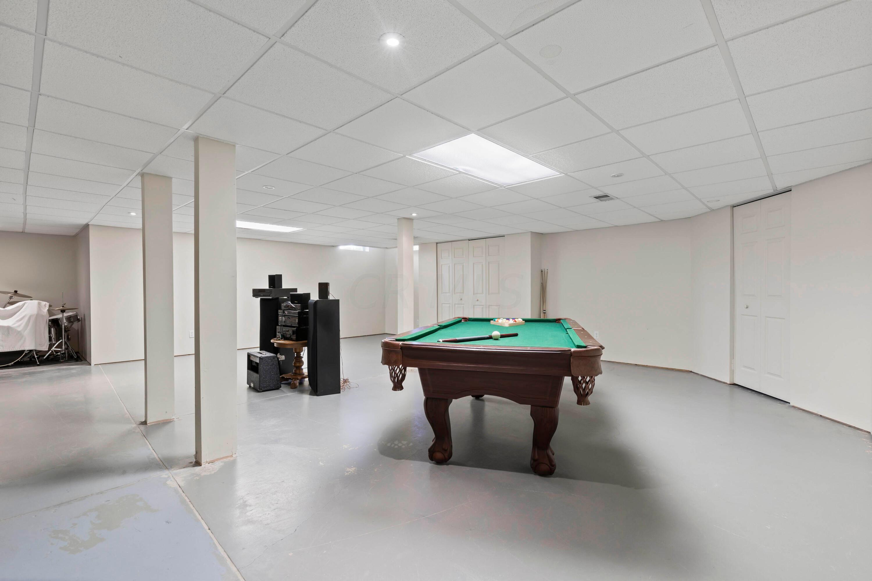 25 Waters Edge Drive