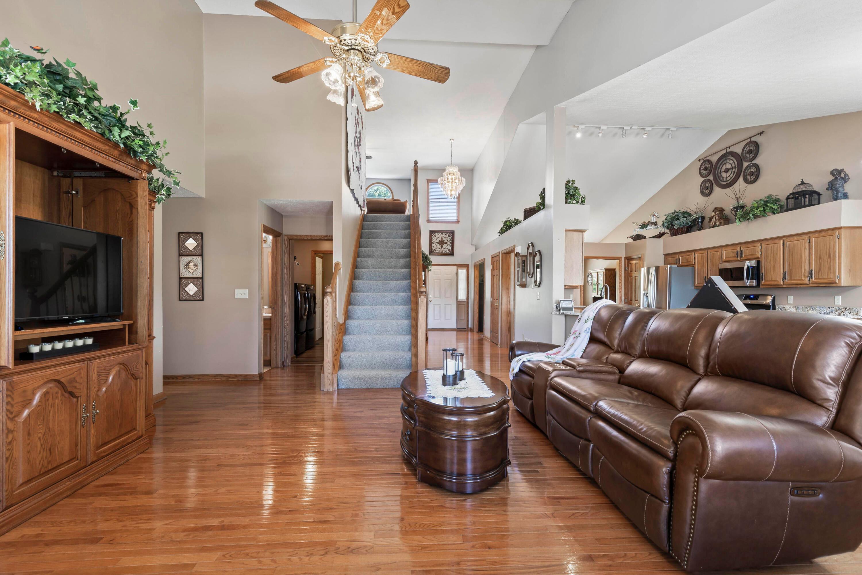 25 Waters Edge Drive