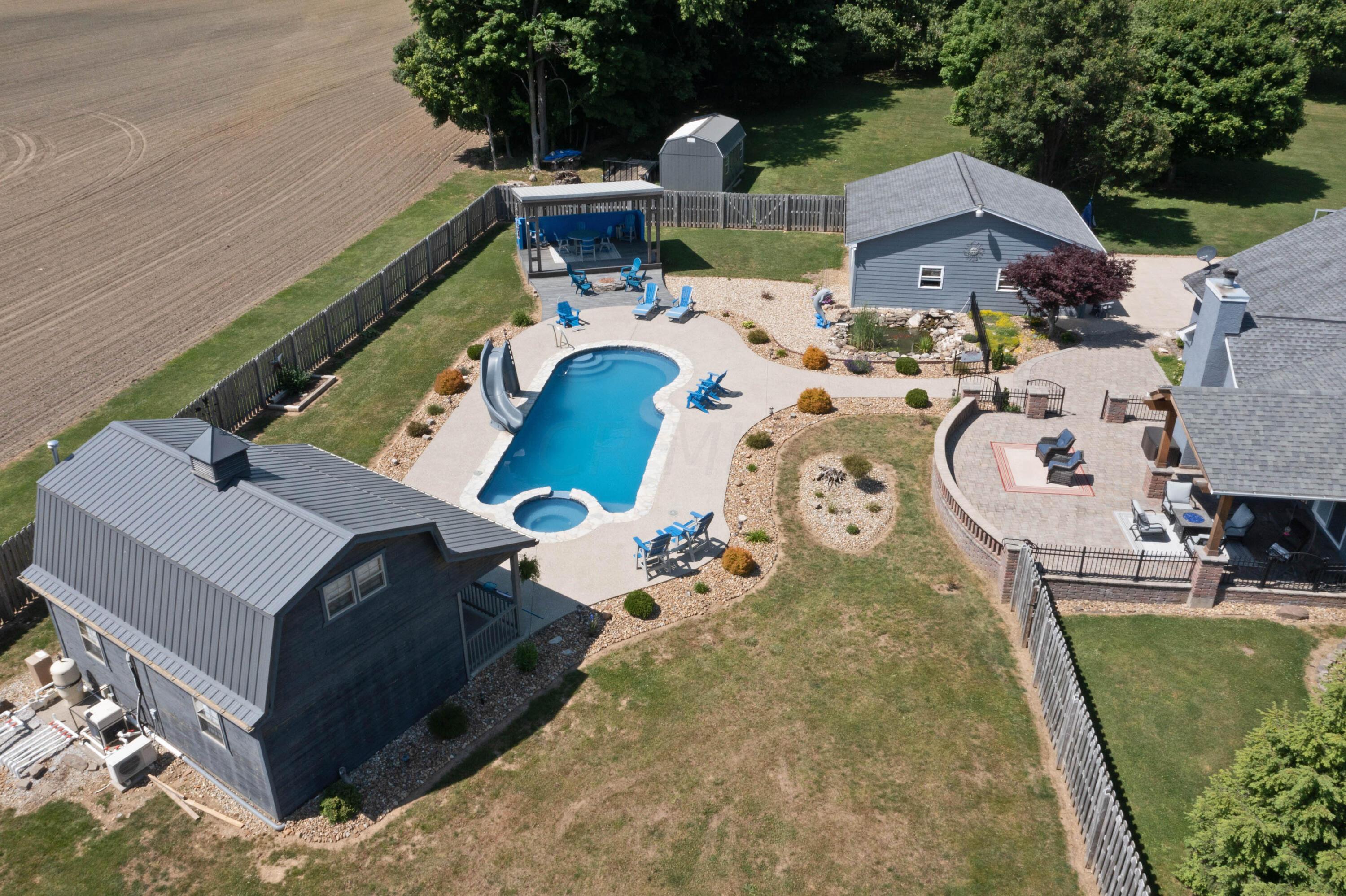 25 Waters Edge Drive