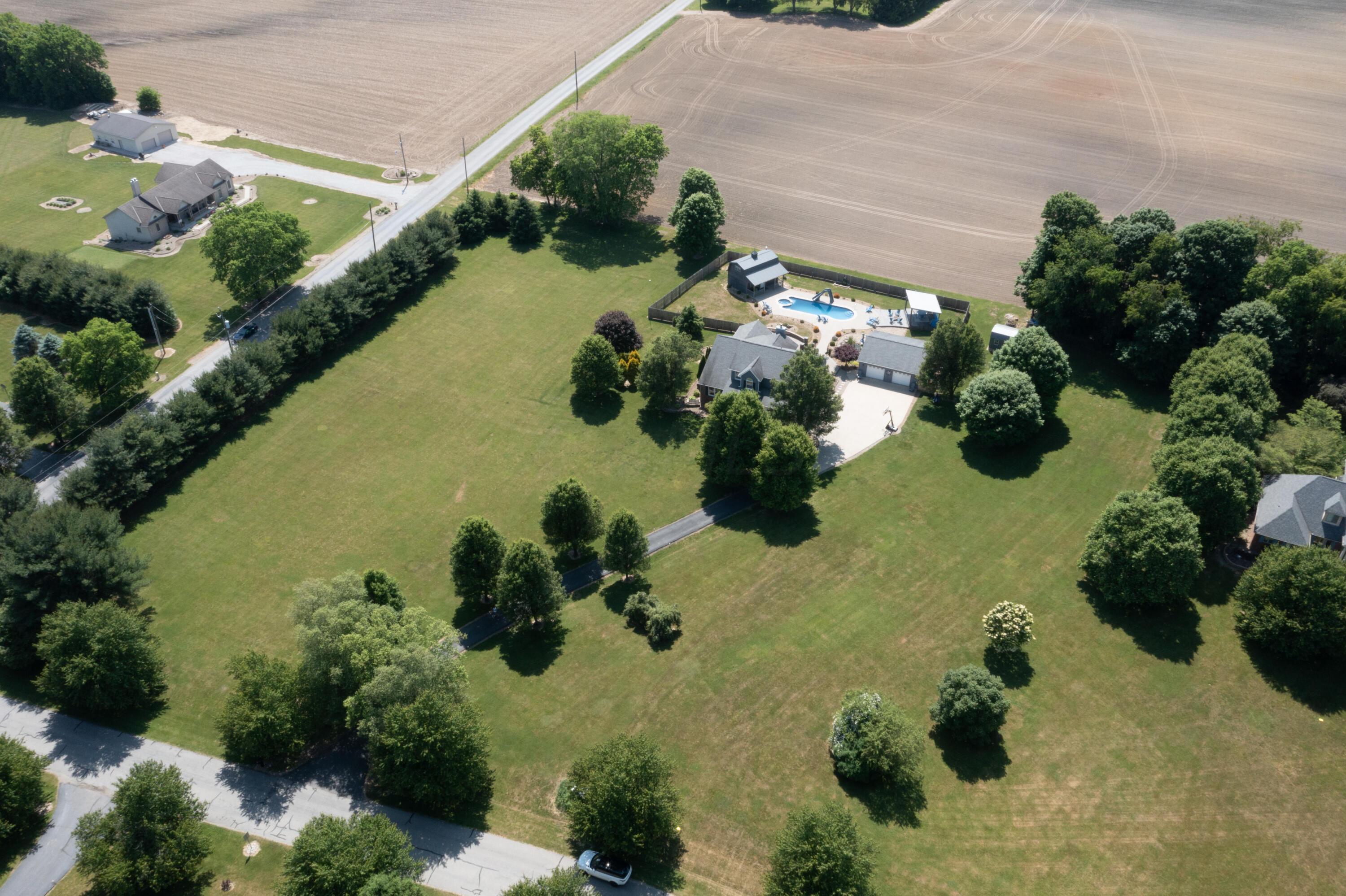 25 Waters Edge Drive