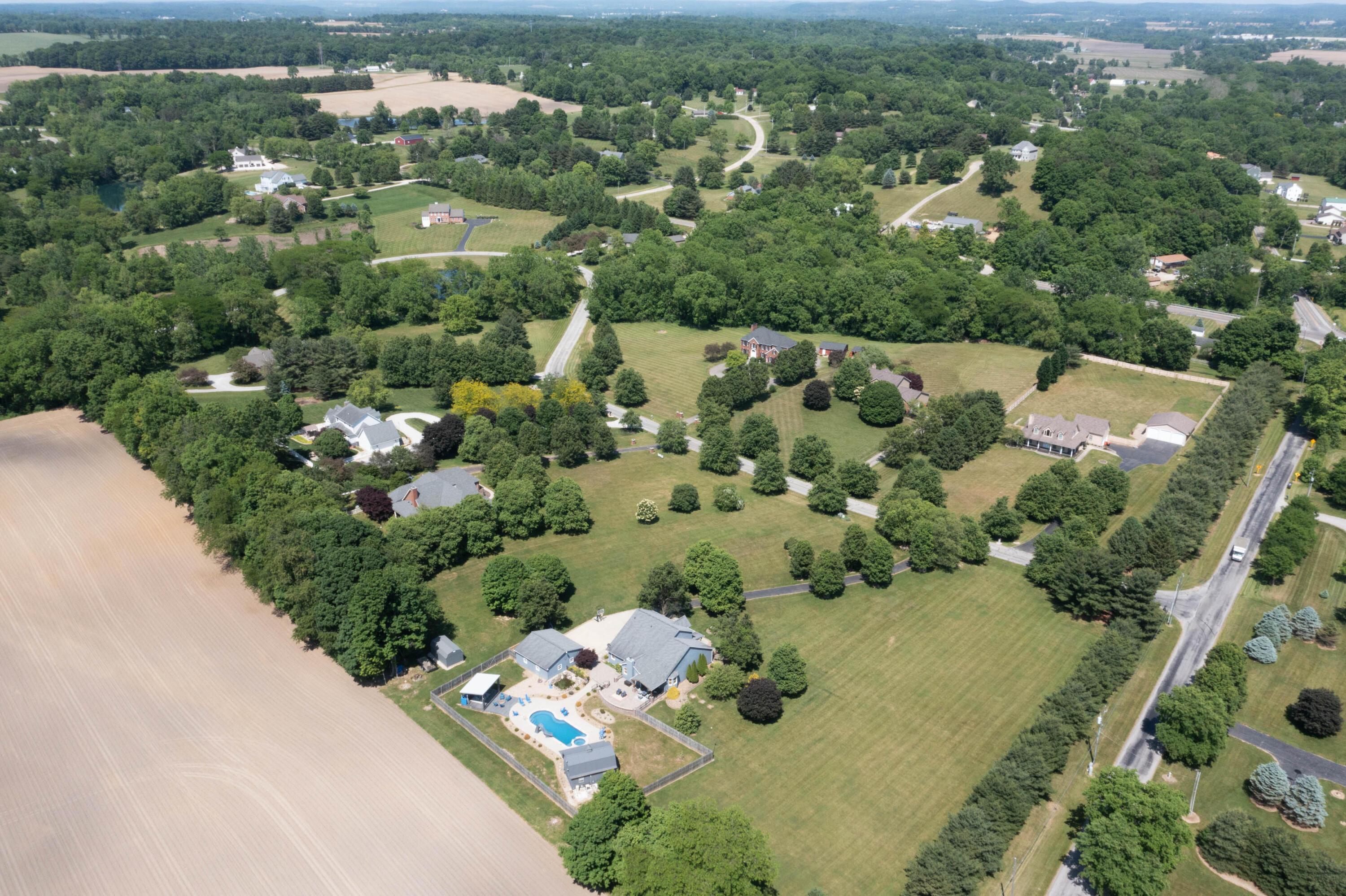 25 Waters Edge Drive