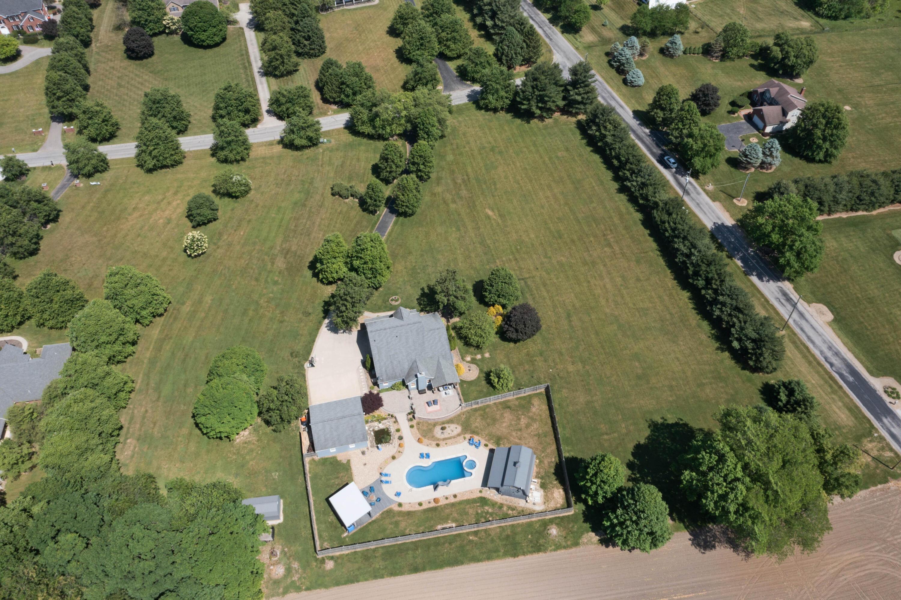 25 Waters Edge Drive