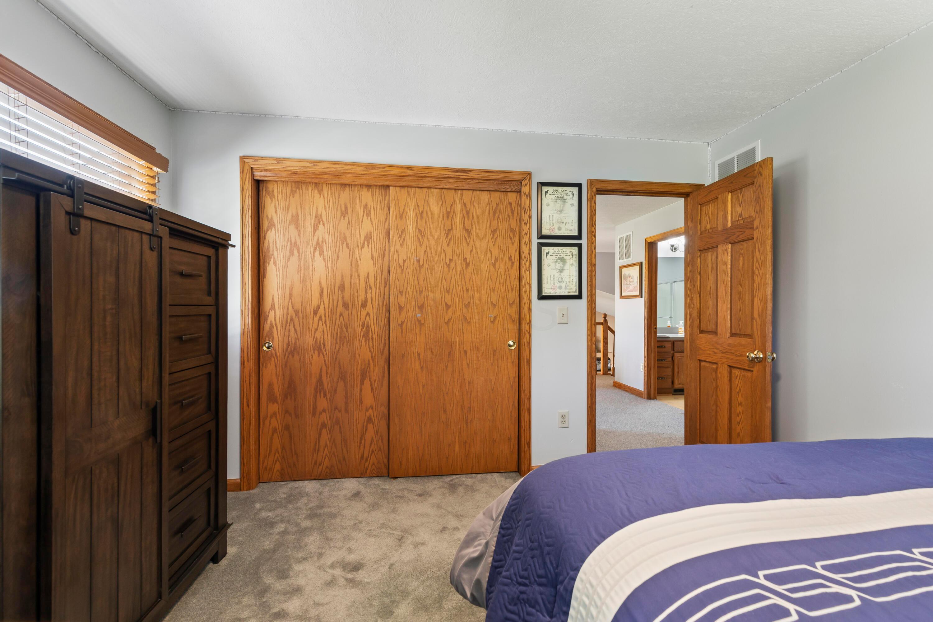 25 Waters Edge Drive