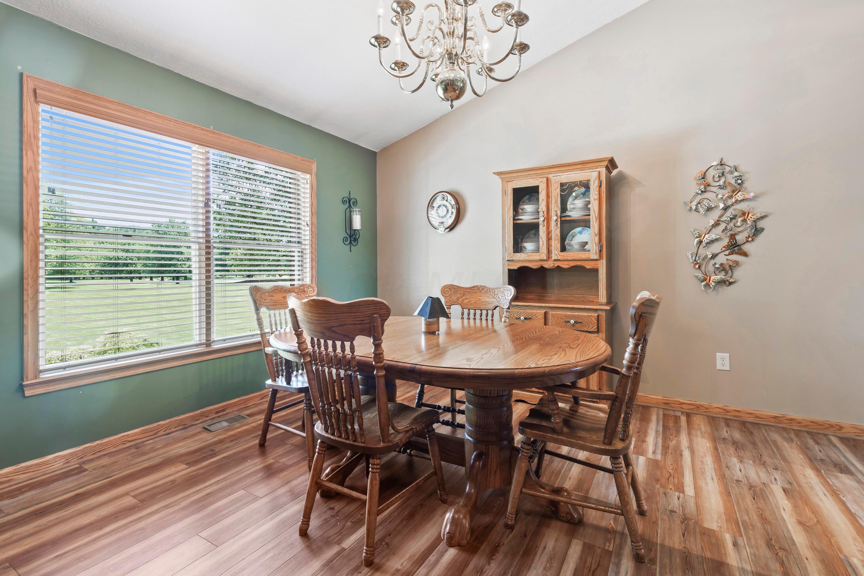 25 Waters Edge Drive