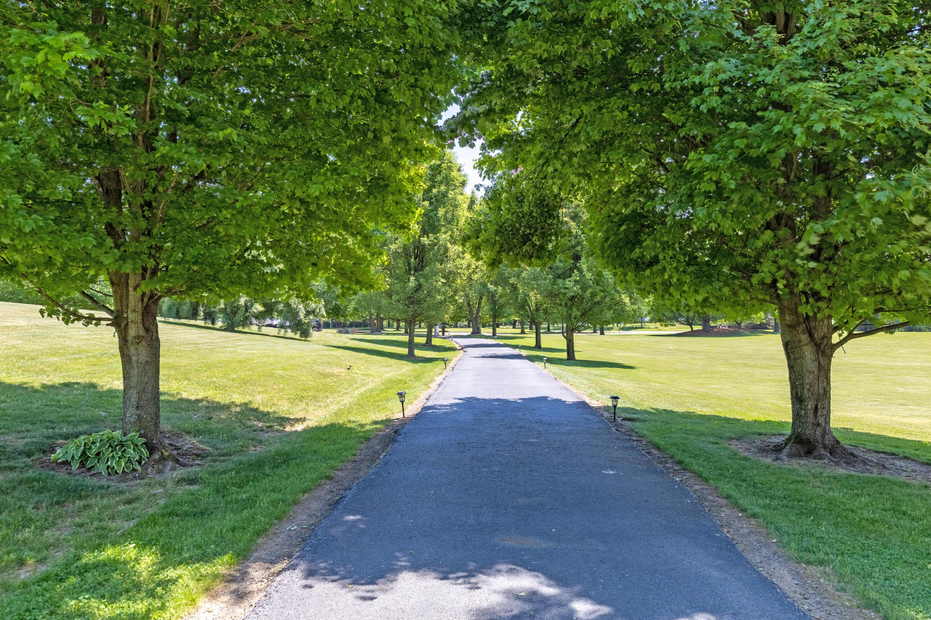 25 Waters Edge Drive