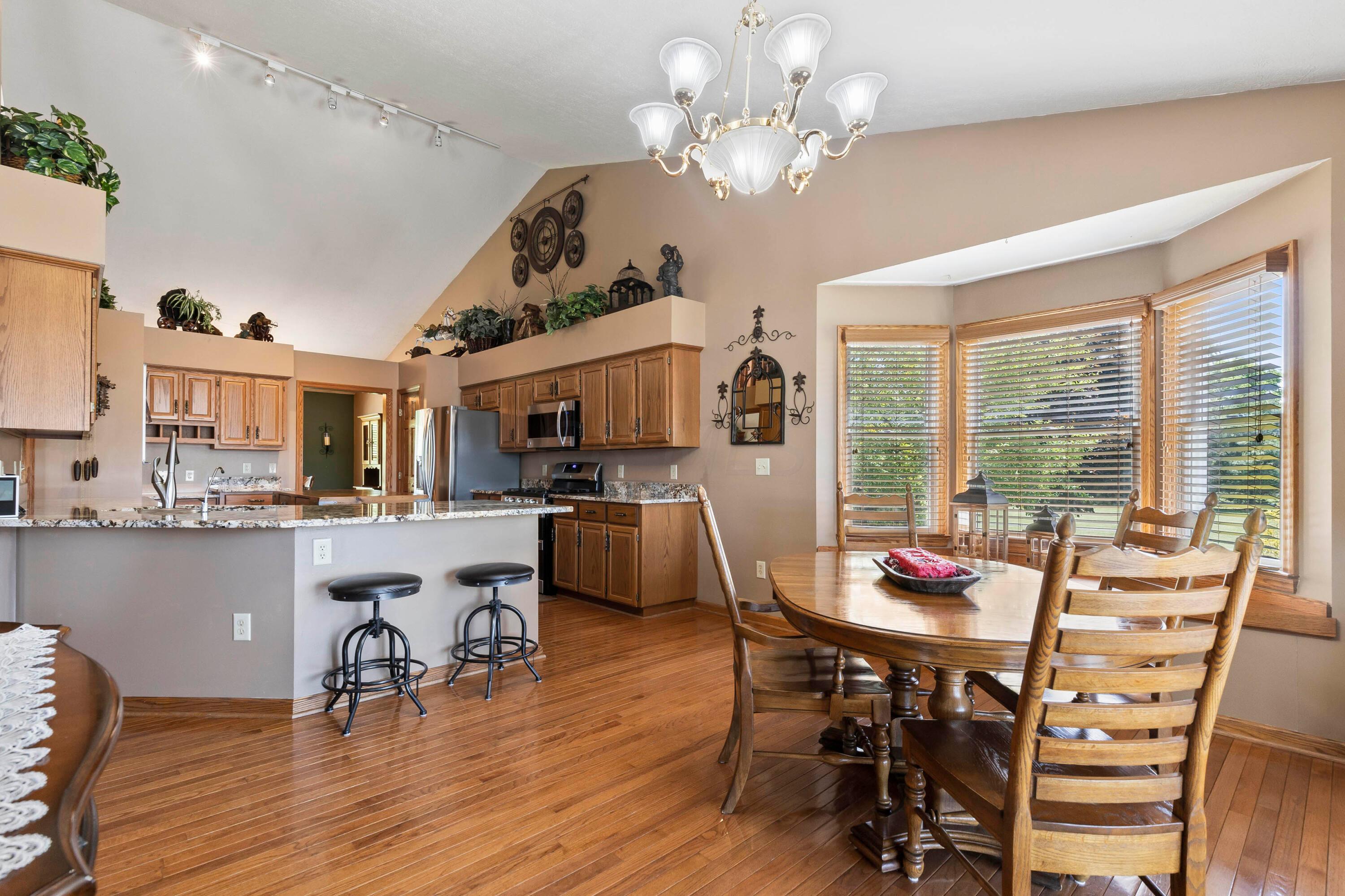 25 Waters Edge Drive