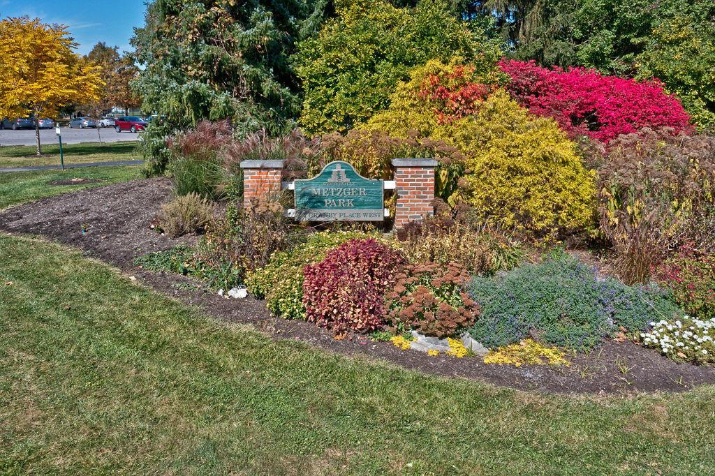 85 Spring Hollow Lane