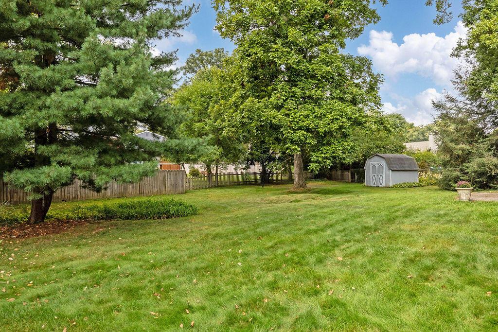 85 Spring Hollow Lane