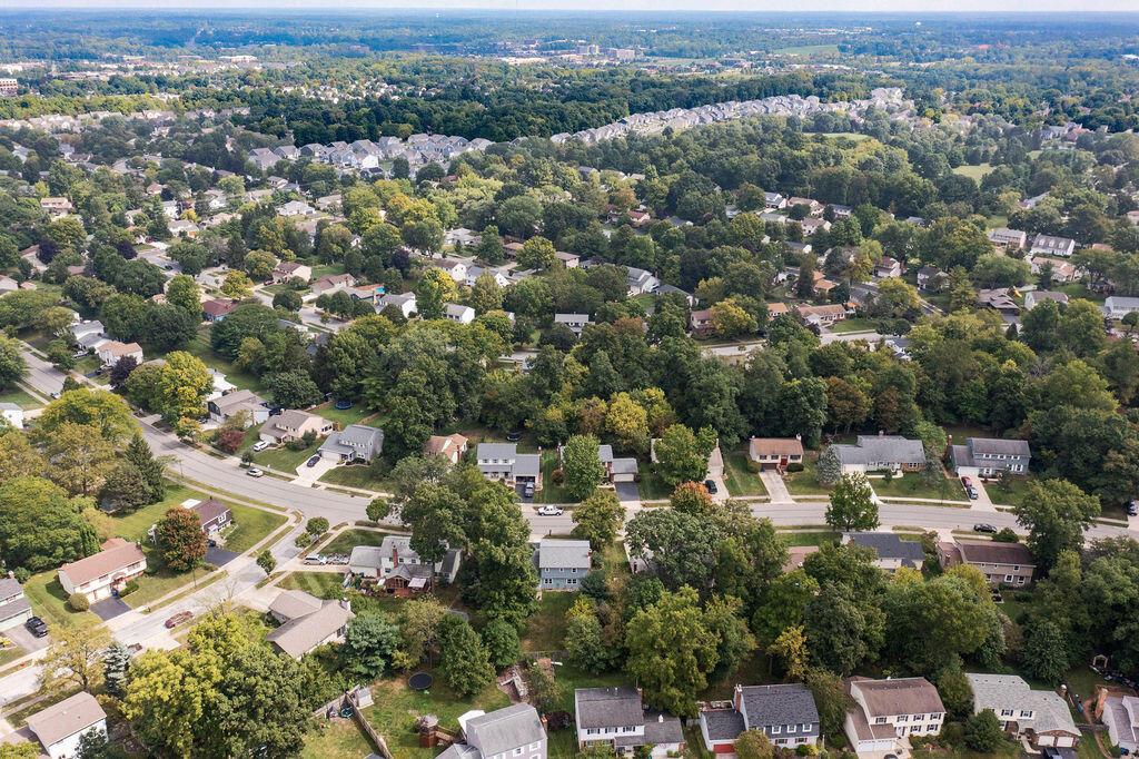 85 Spring Hollow Lane