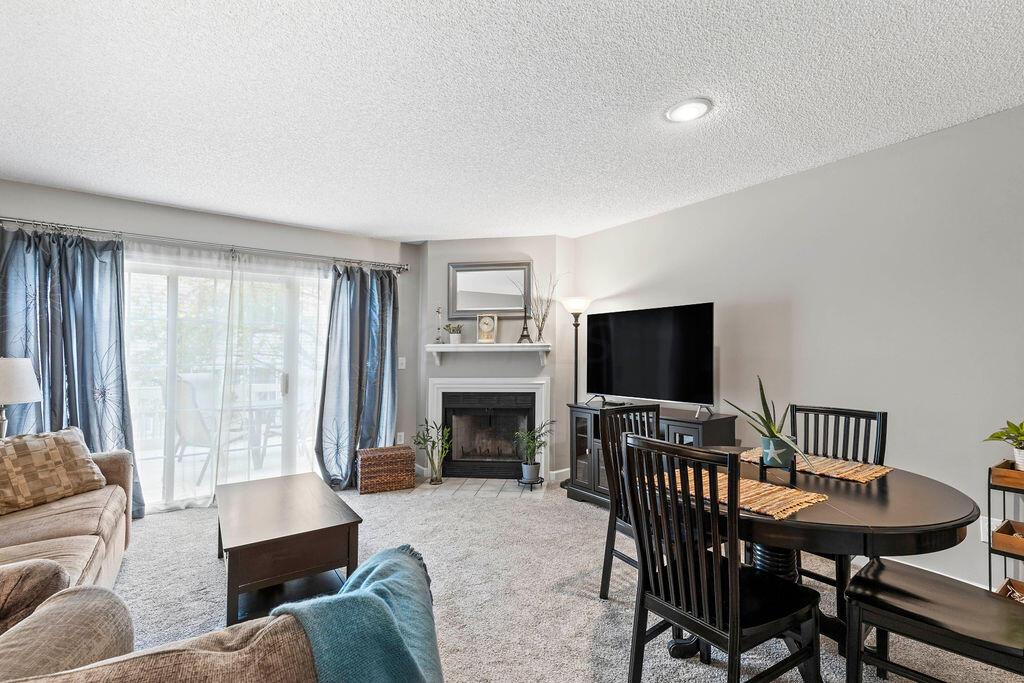 2435 Winona Drive, 95C