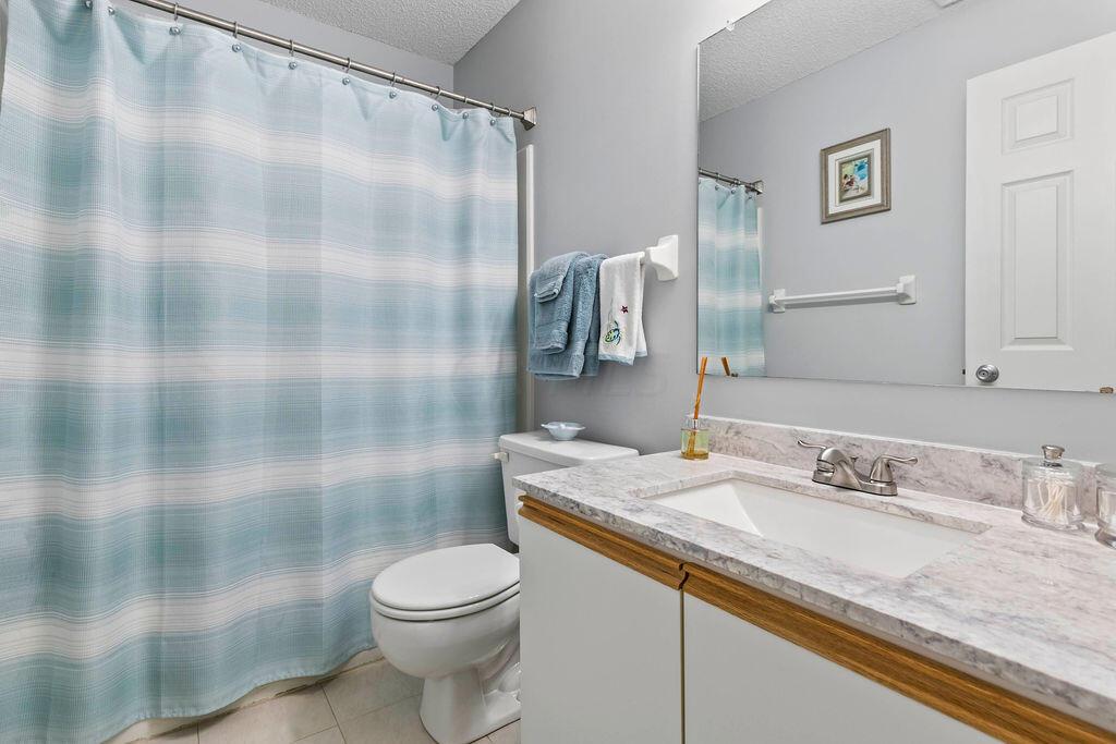 2435 Winona Drive, 95C