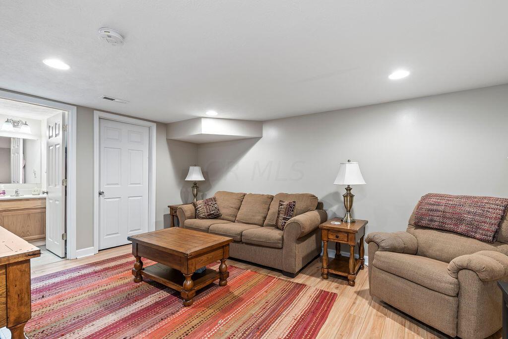 2435 Winona Drive, 95C