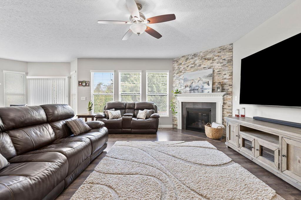 4468 Shady Blossom Lane