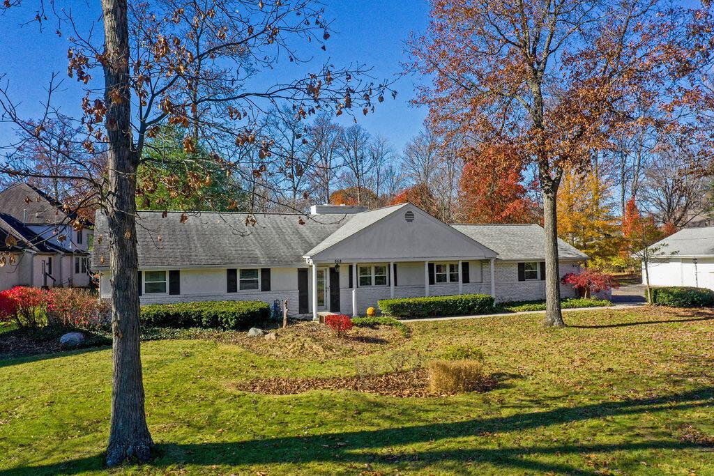 865 S Hempstead Road