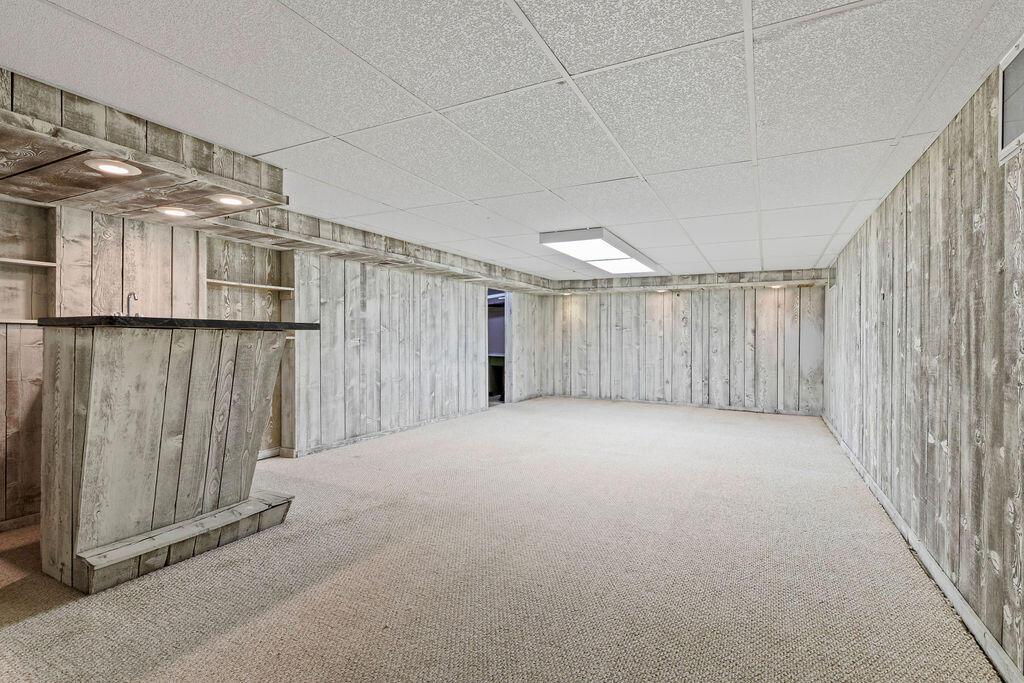 865 S Hempstead Road