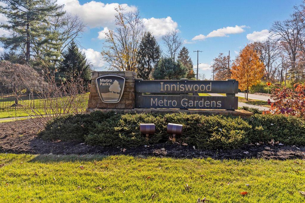 865 S Hempstead Road