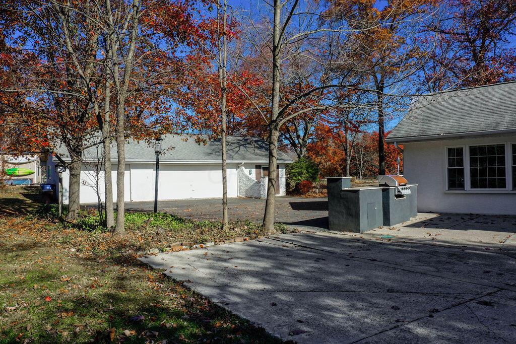 865 S Hempstead Road