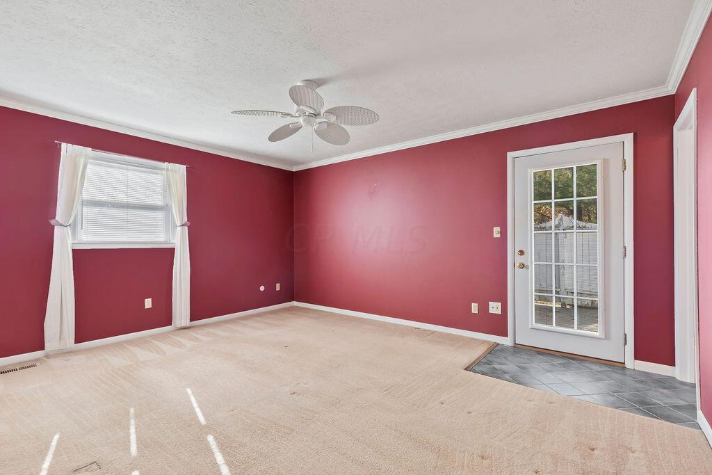 865 S Hempstead Road