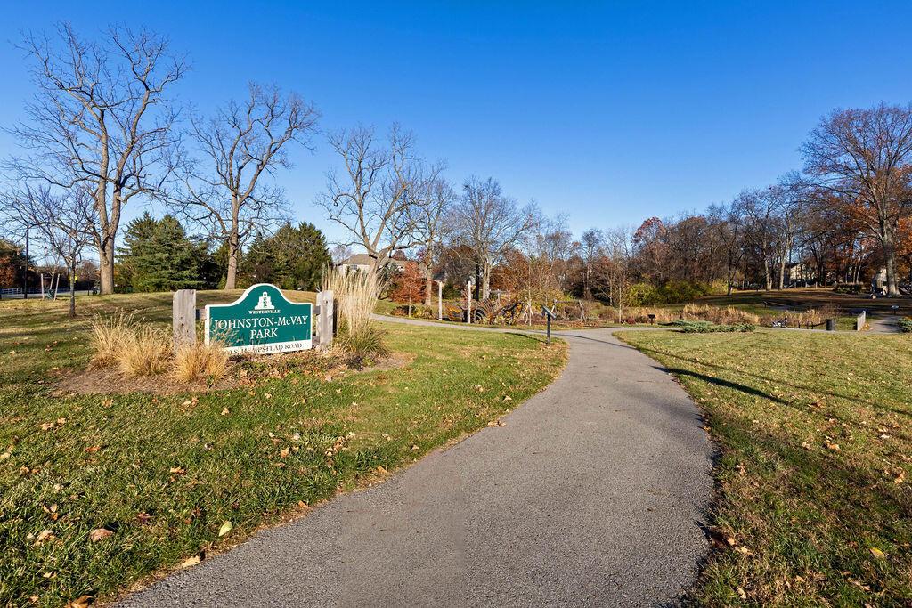 865 S Hempstead Road