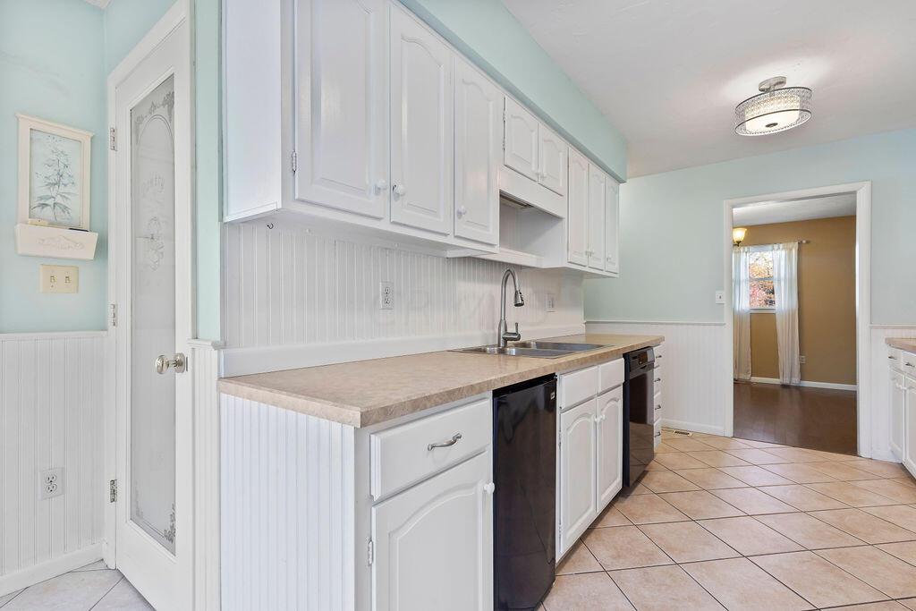 865 S Hempstead Road