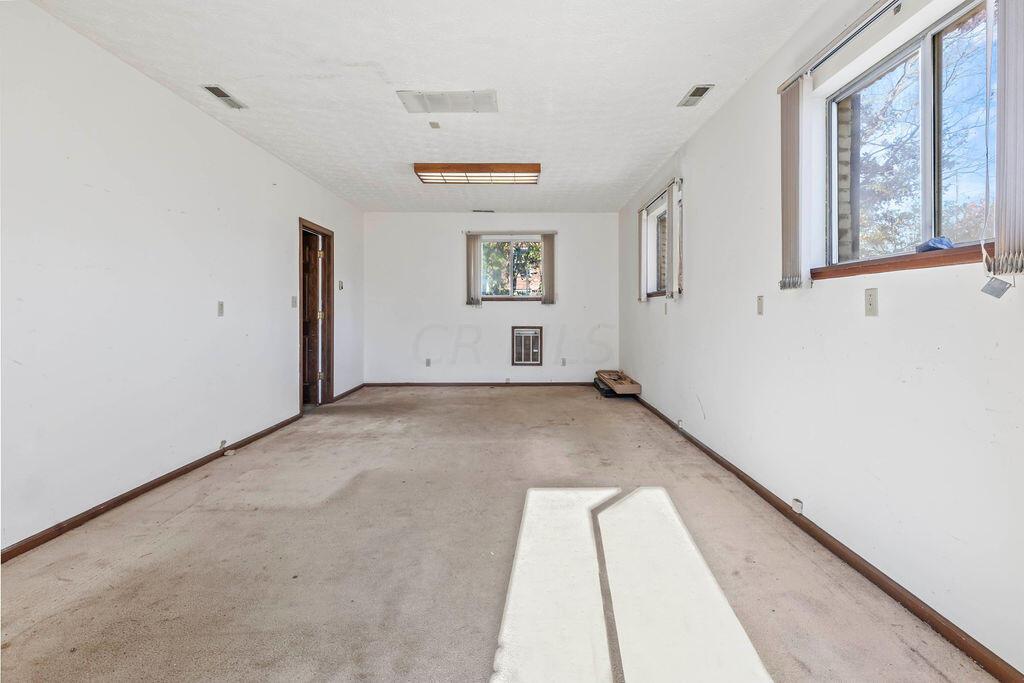 865 S Hempstead Road