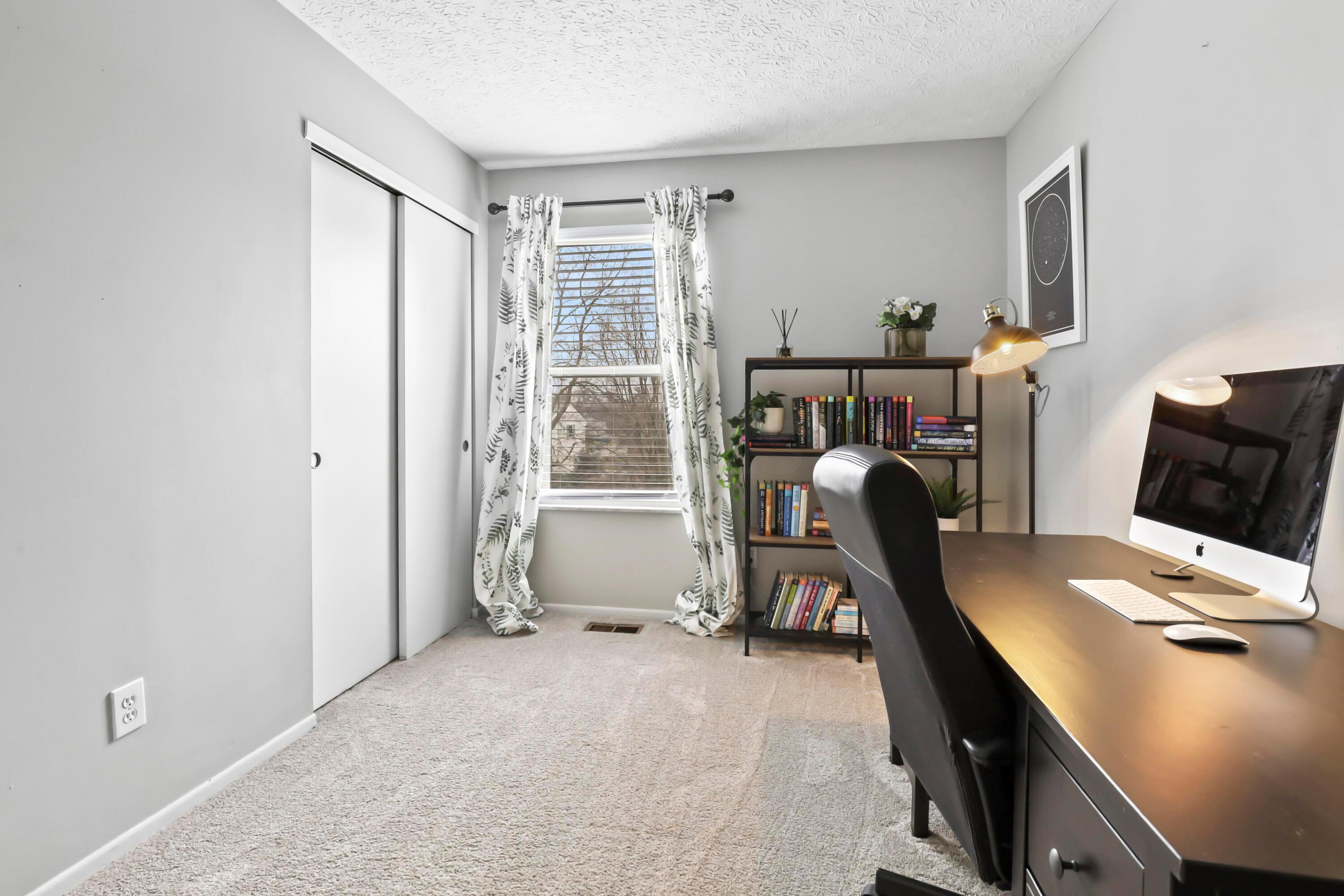 6785 Riverside Glen Court