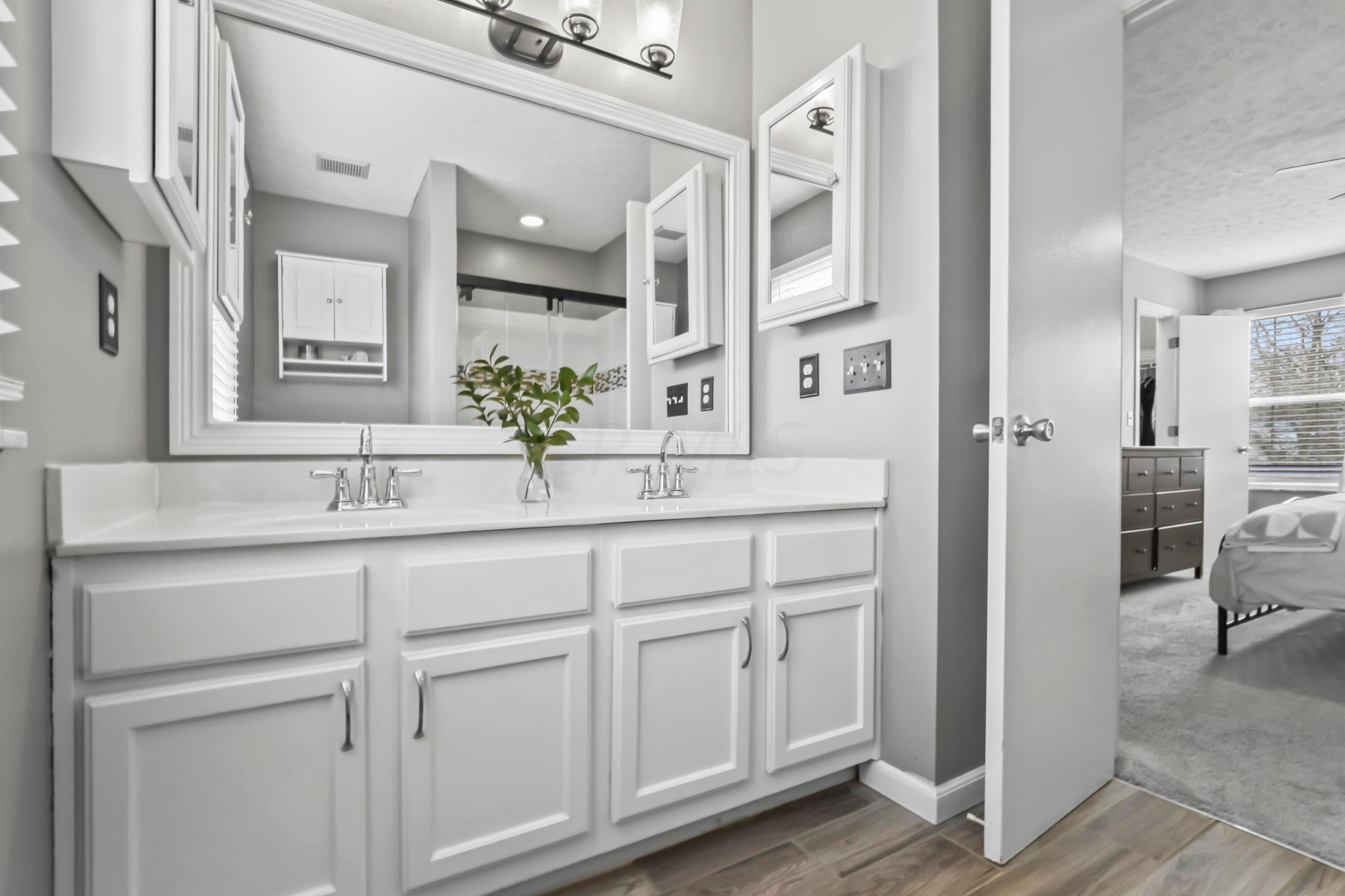 6785 Riverside Glen Court