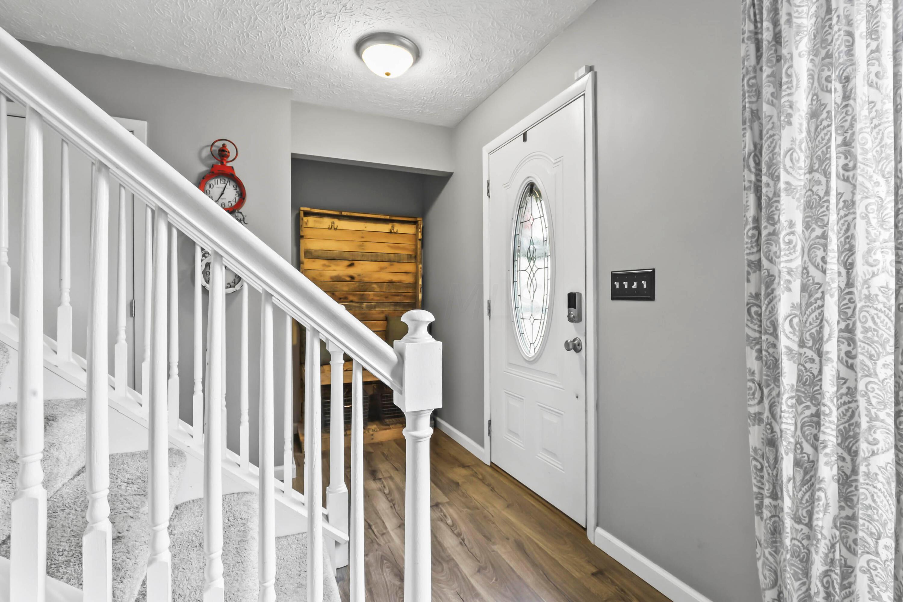 6785 Riverside Glen Court