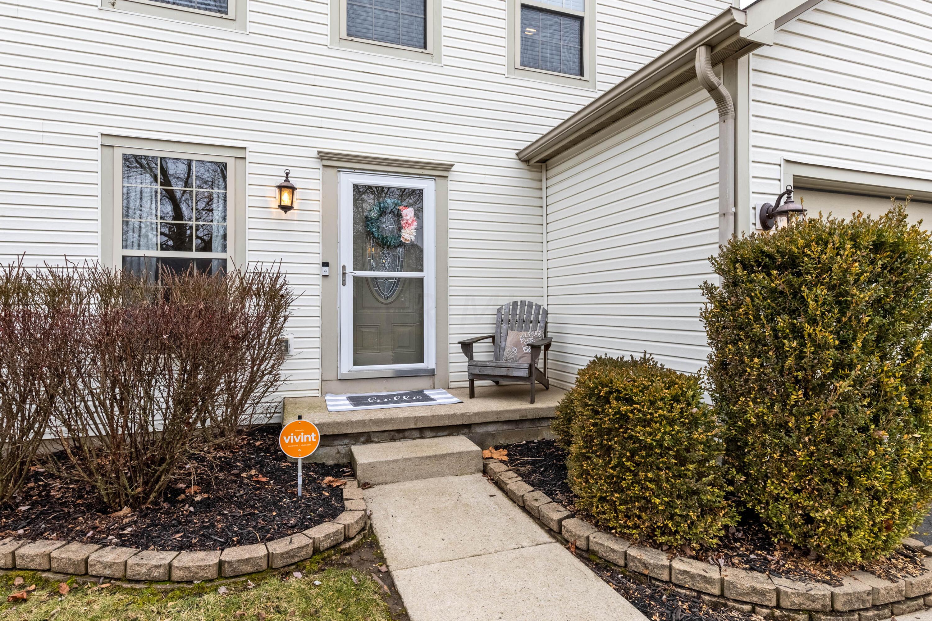 6785 Riverside Glen Court