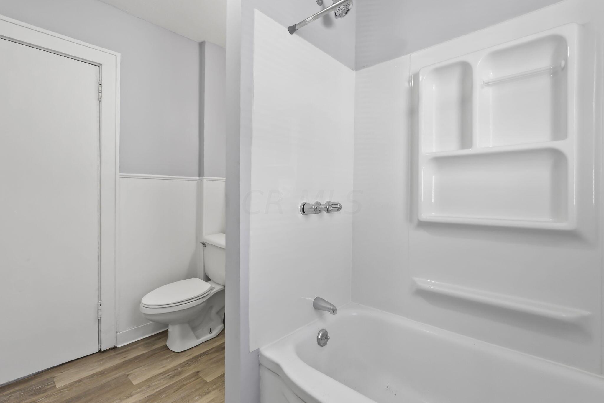 1386 Manchester Avenue