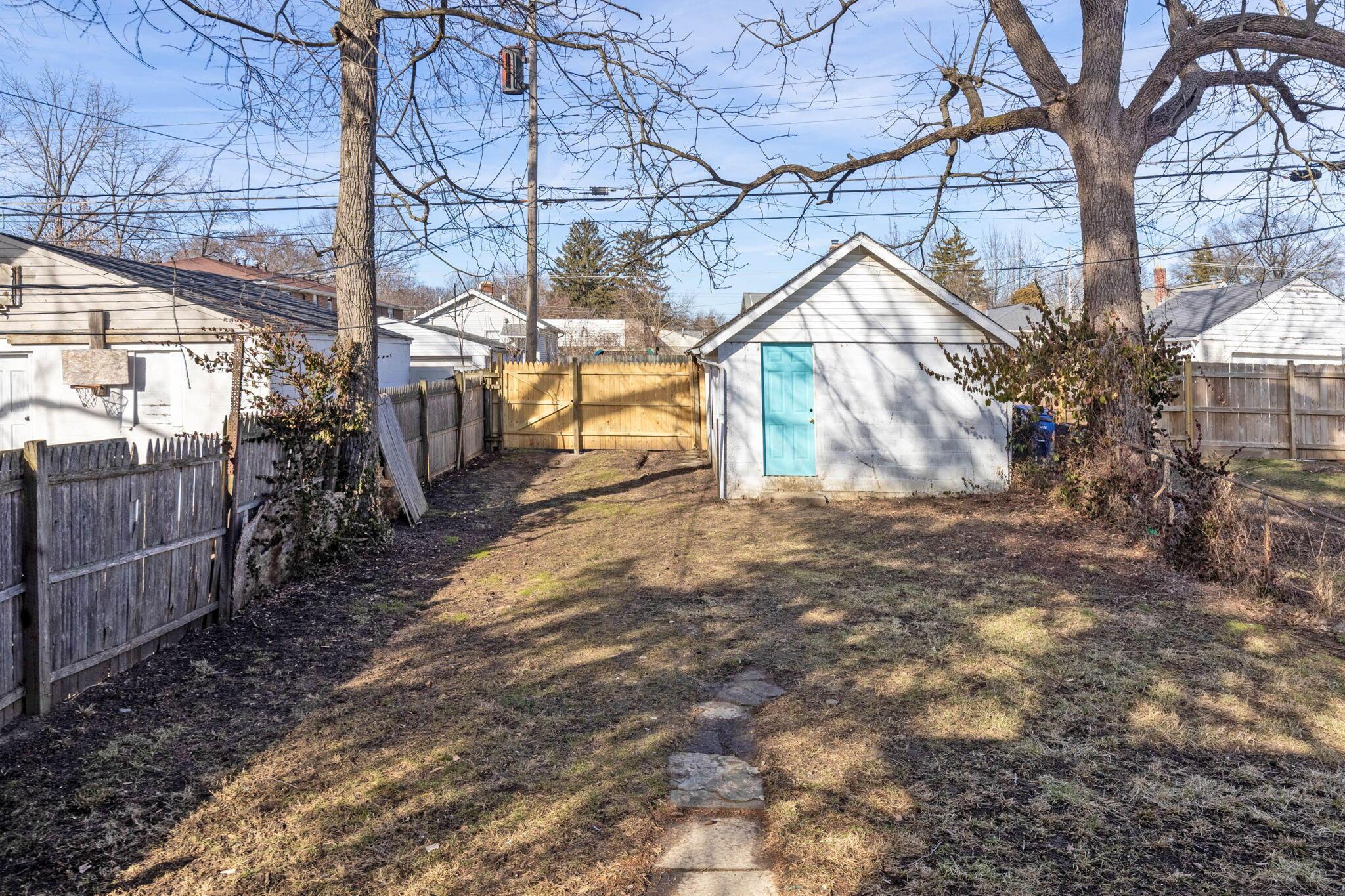 1386 Manchester Avenue