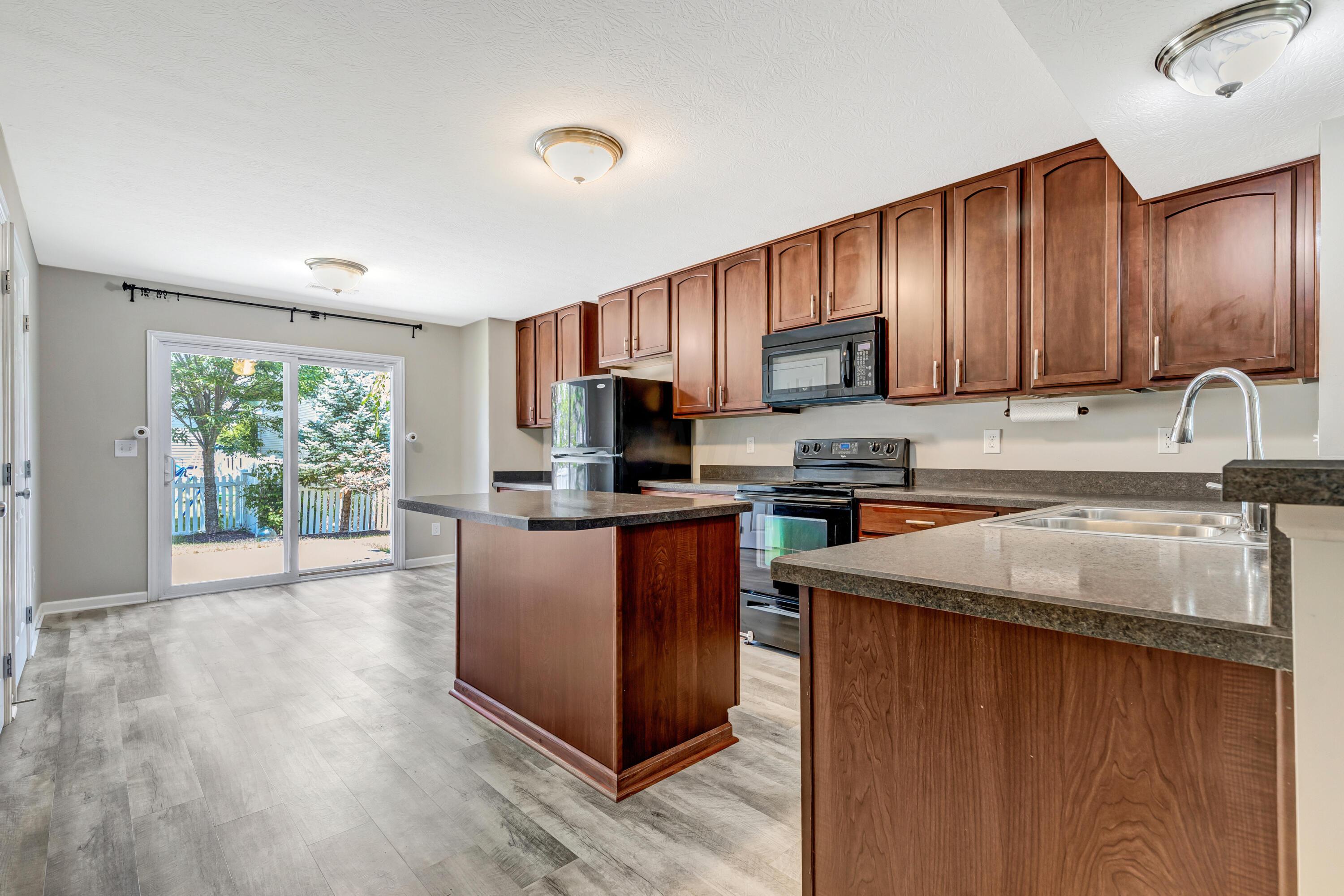 6030 Carlatun Street