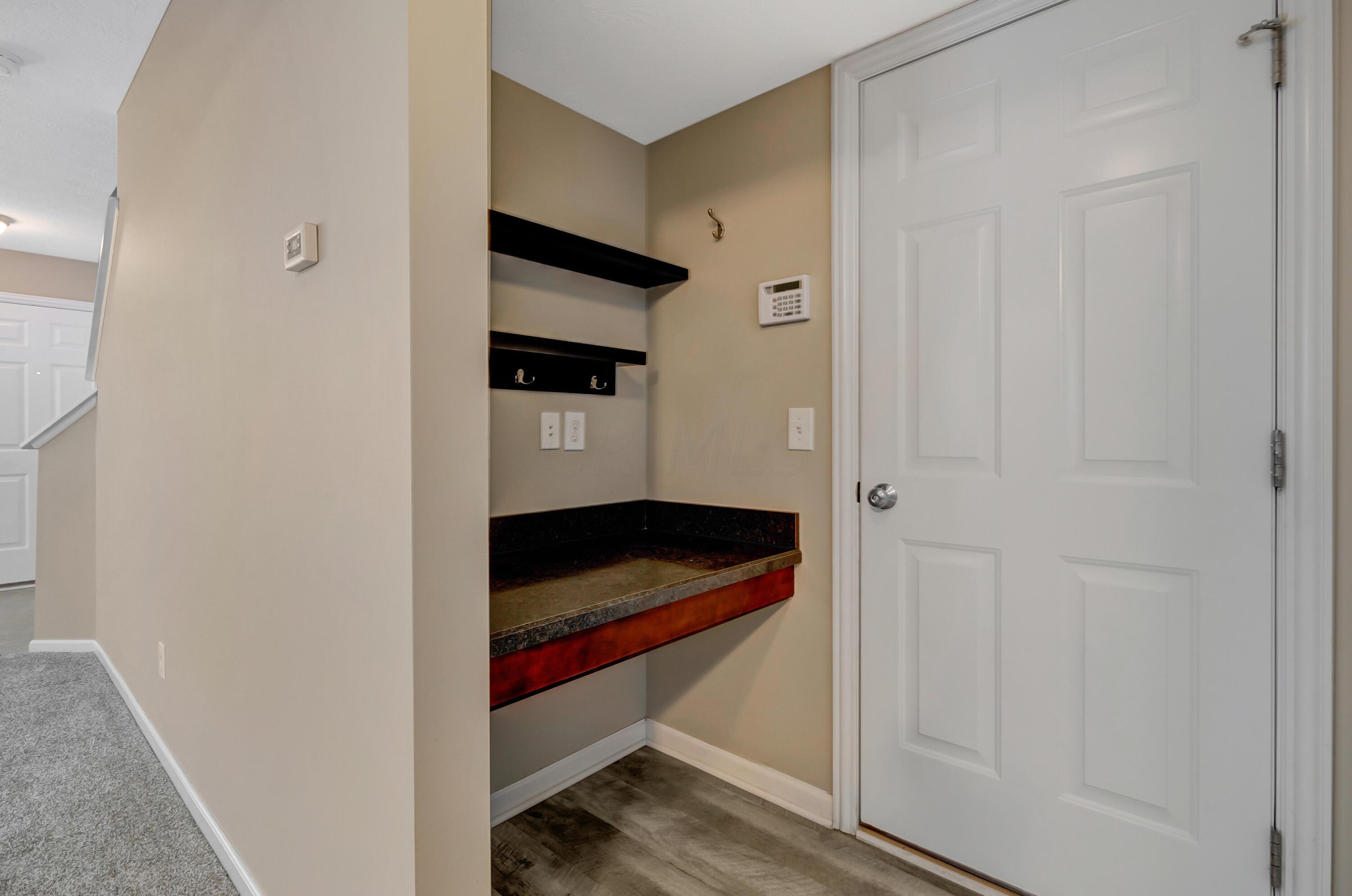 6030 Carlatun Street