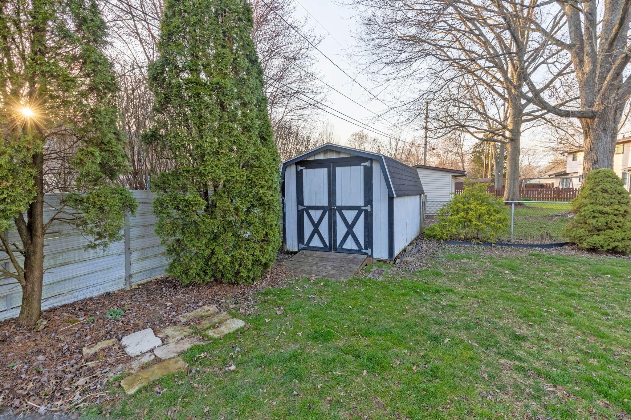 679 College Crest Road