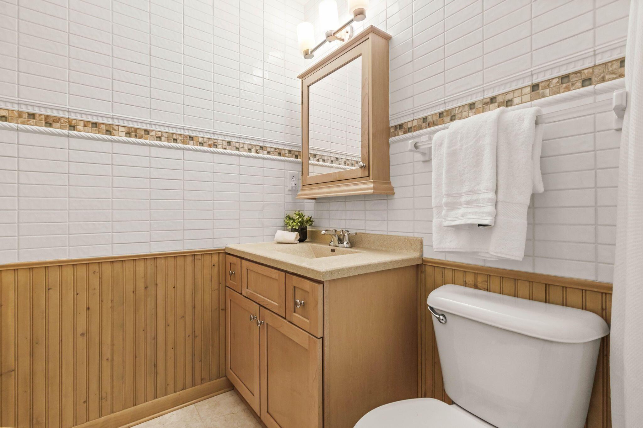 679 College Crest Road