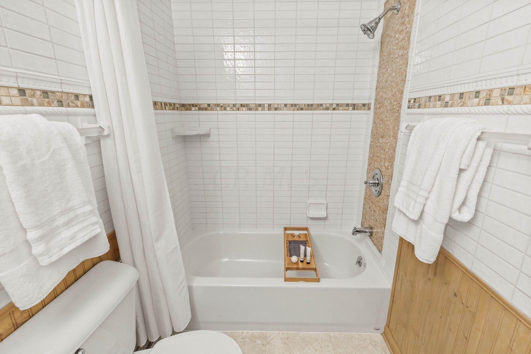 679 College Crest Road