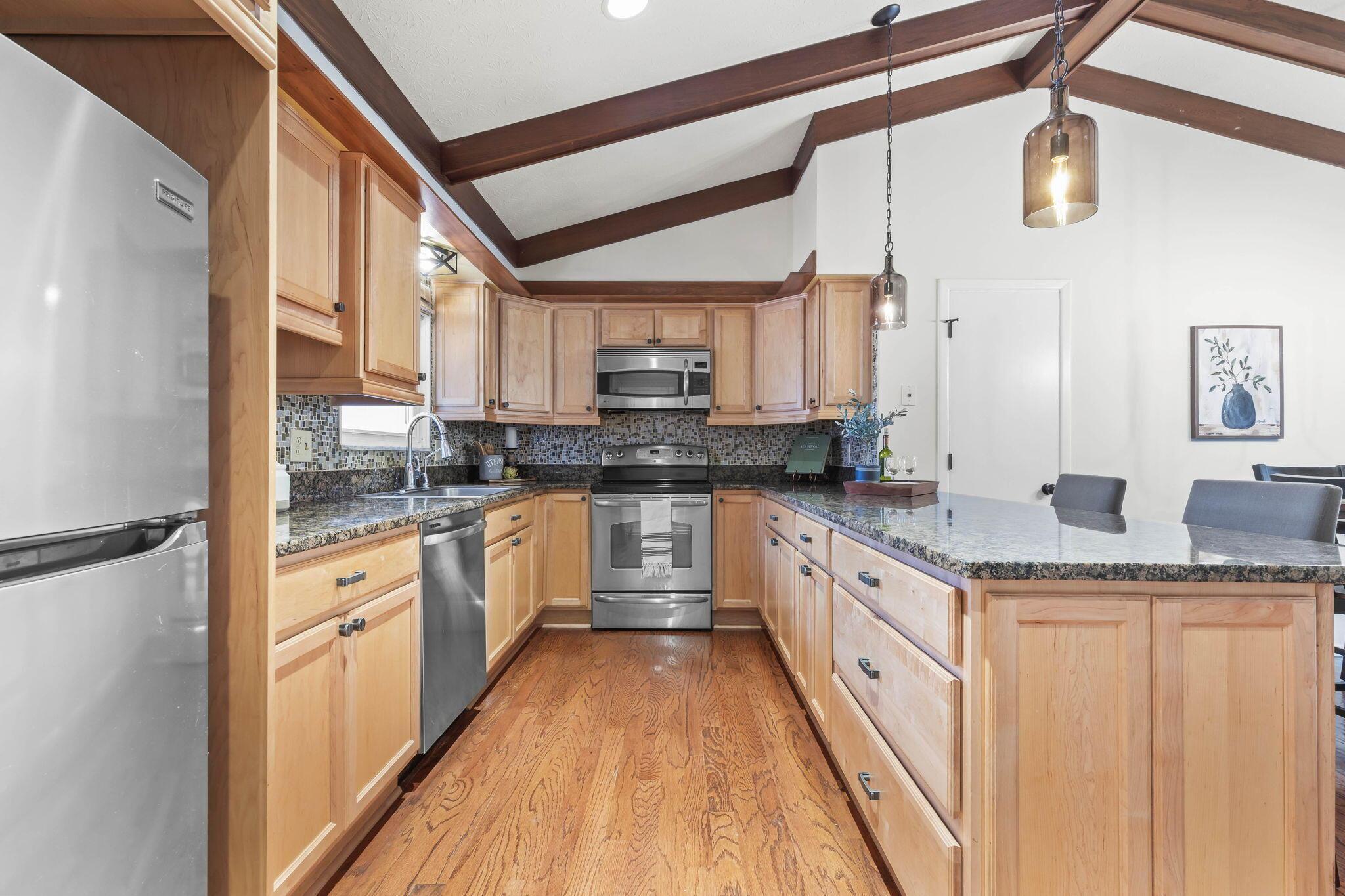 679 College Crest Road