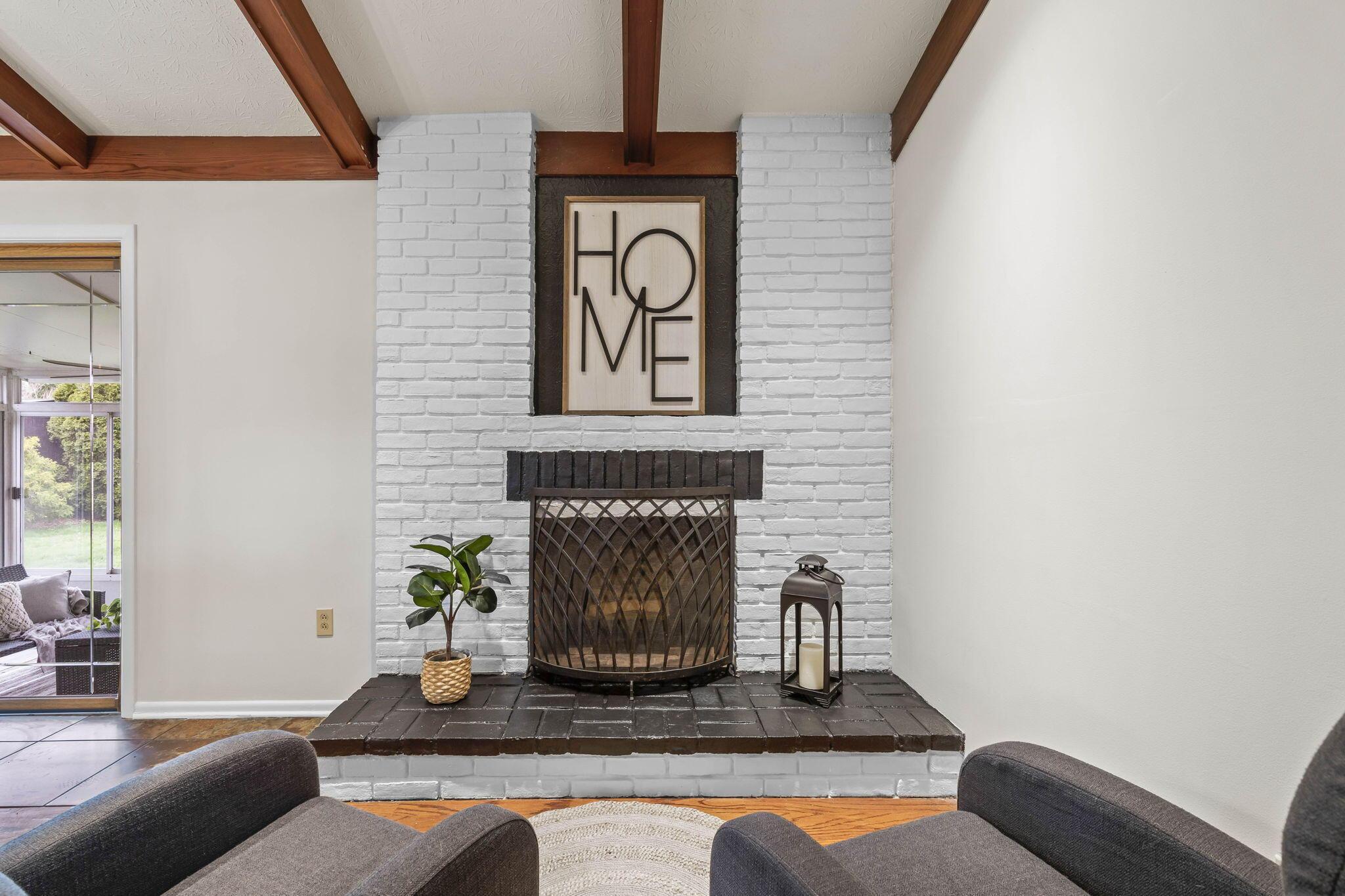 679 College Crest Road