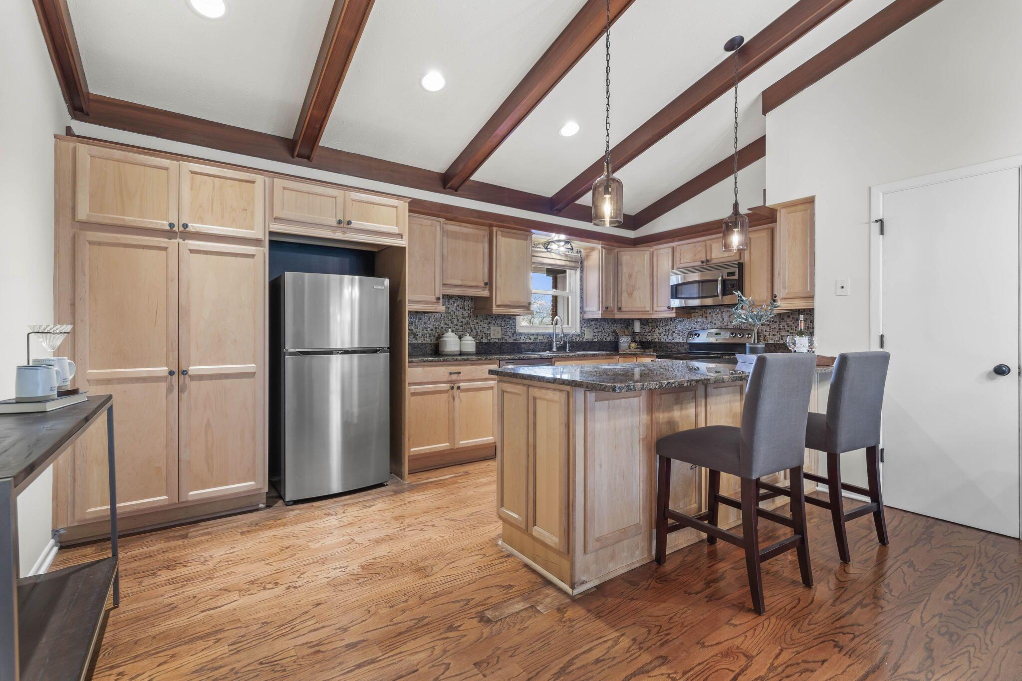 679 College Crest Road