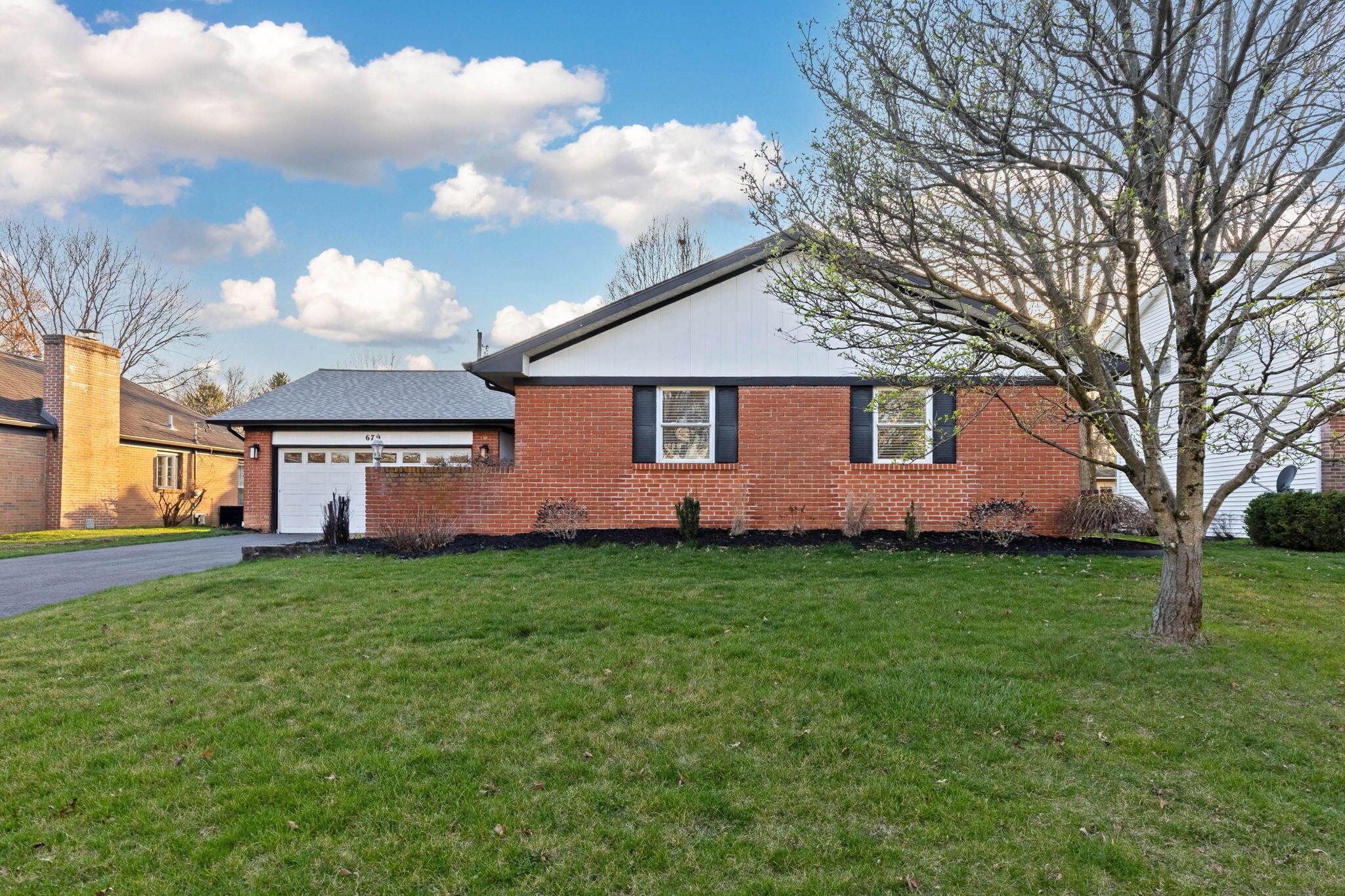 679 College Crest Road