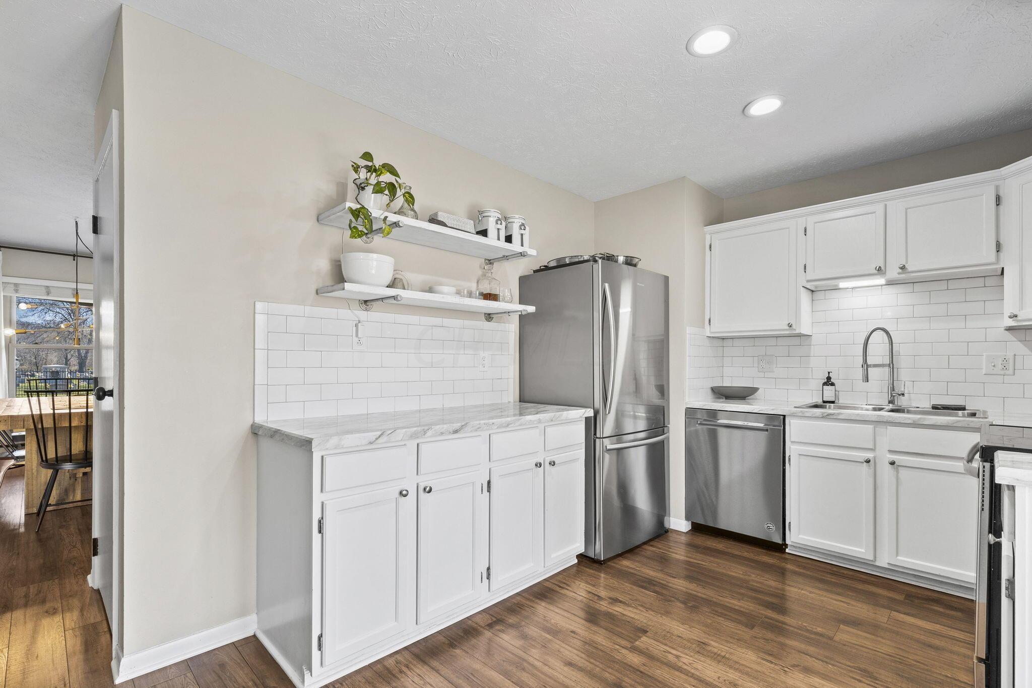 6201 S Hempstead Road