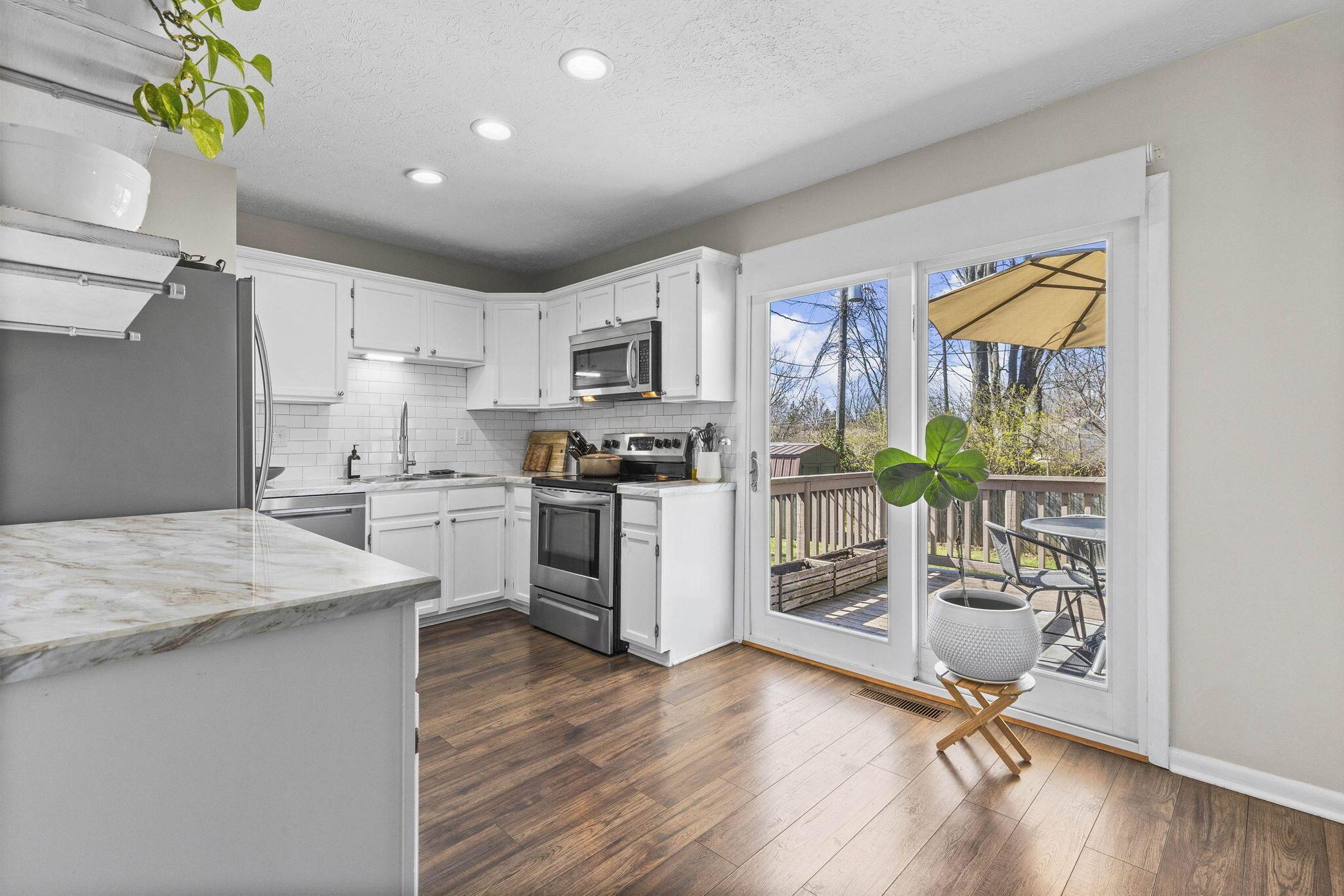 6201 S Hempstead Road