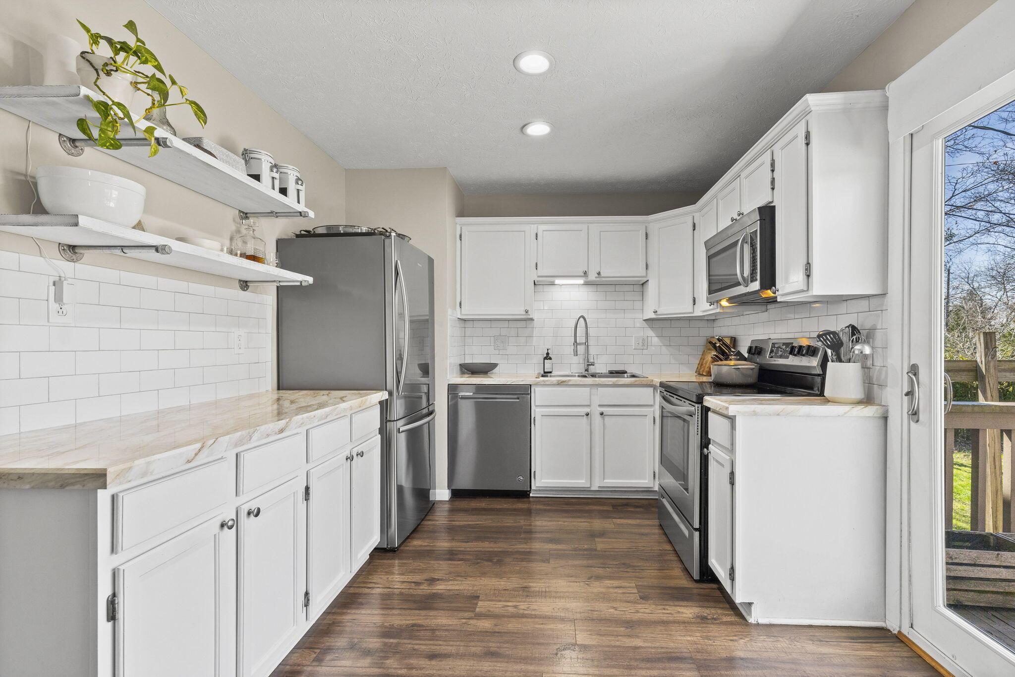 6201 S Hempstead Road