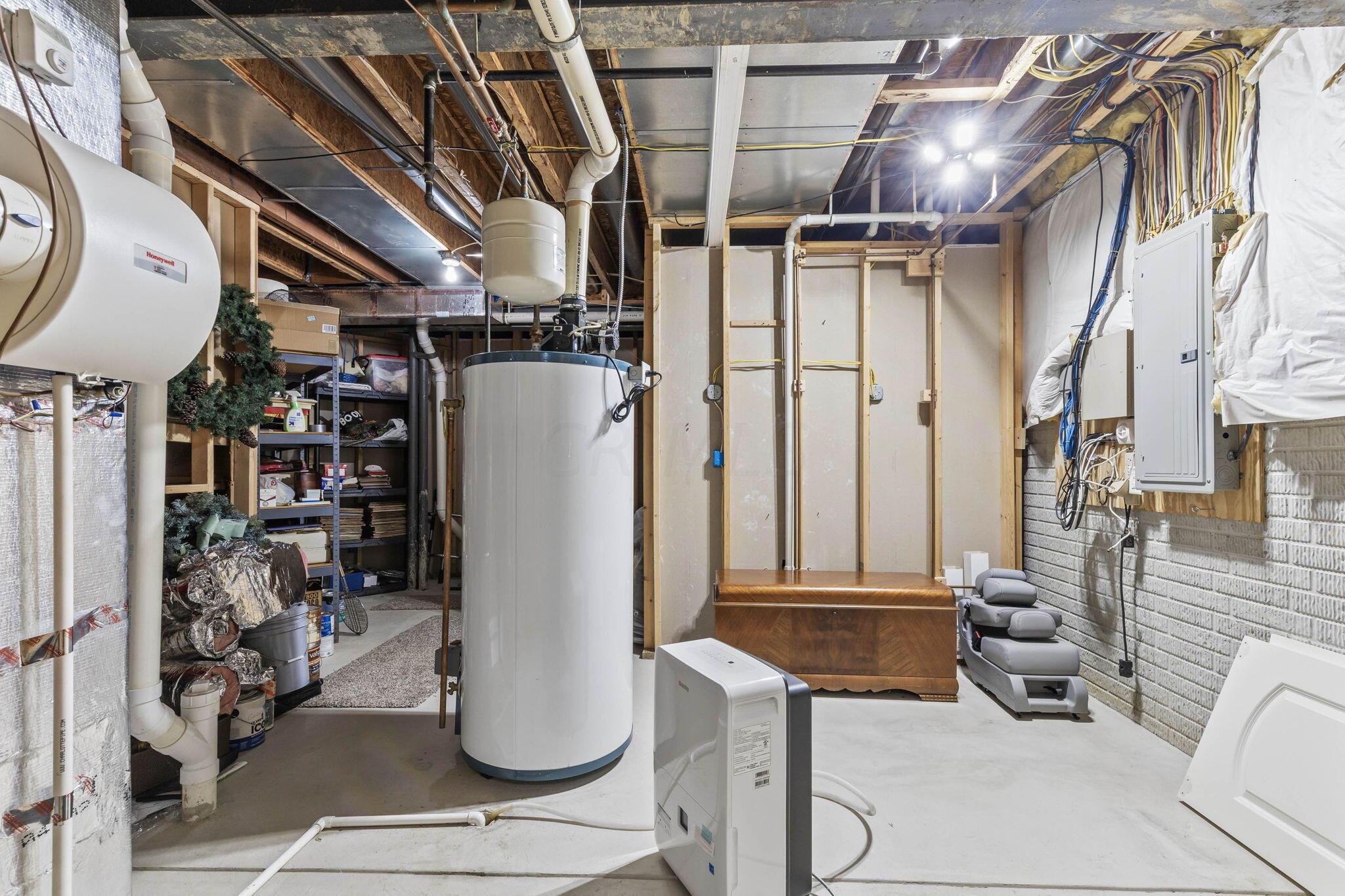 5780 Whispering Ridge Drive