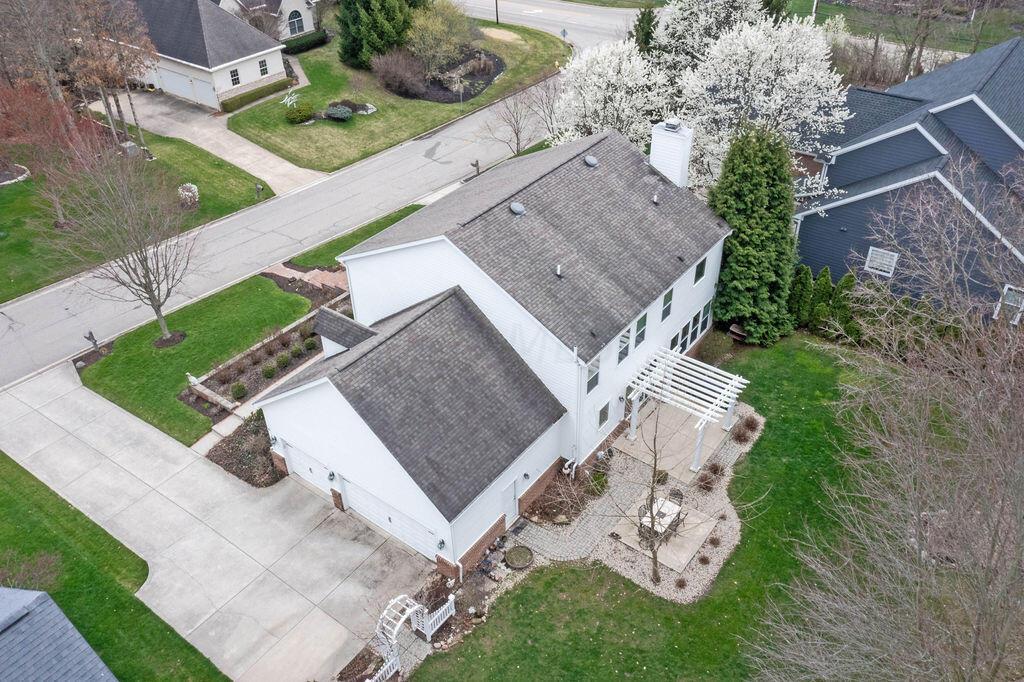 5780 Whispering Ridge Drive