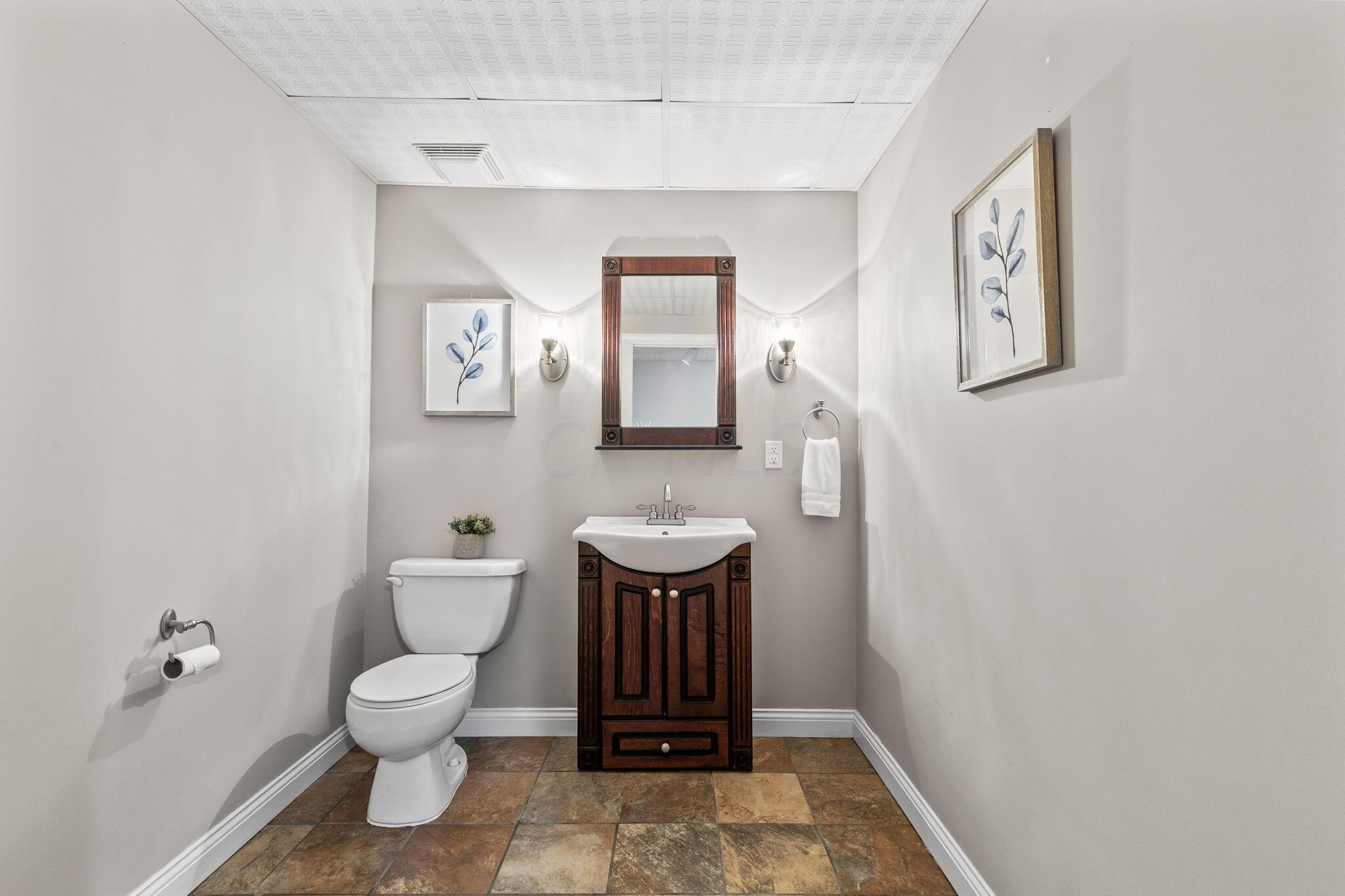 5780 Whispering Ridge Drive